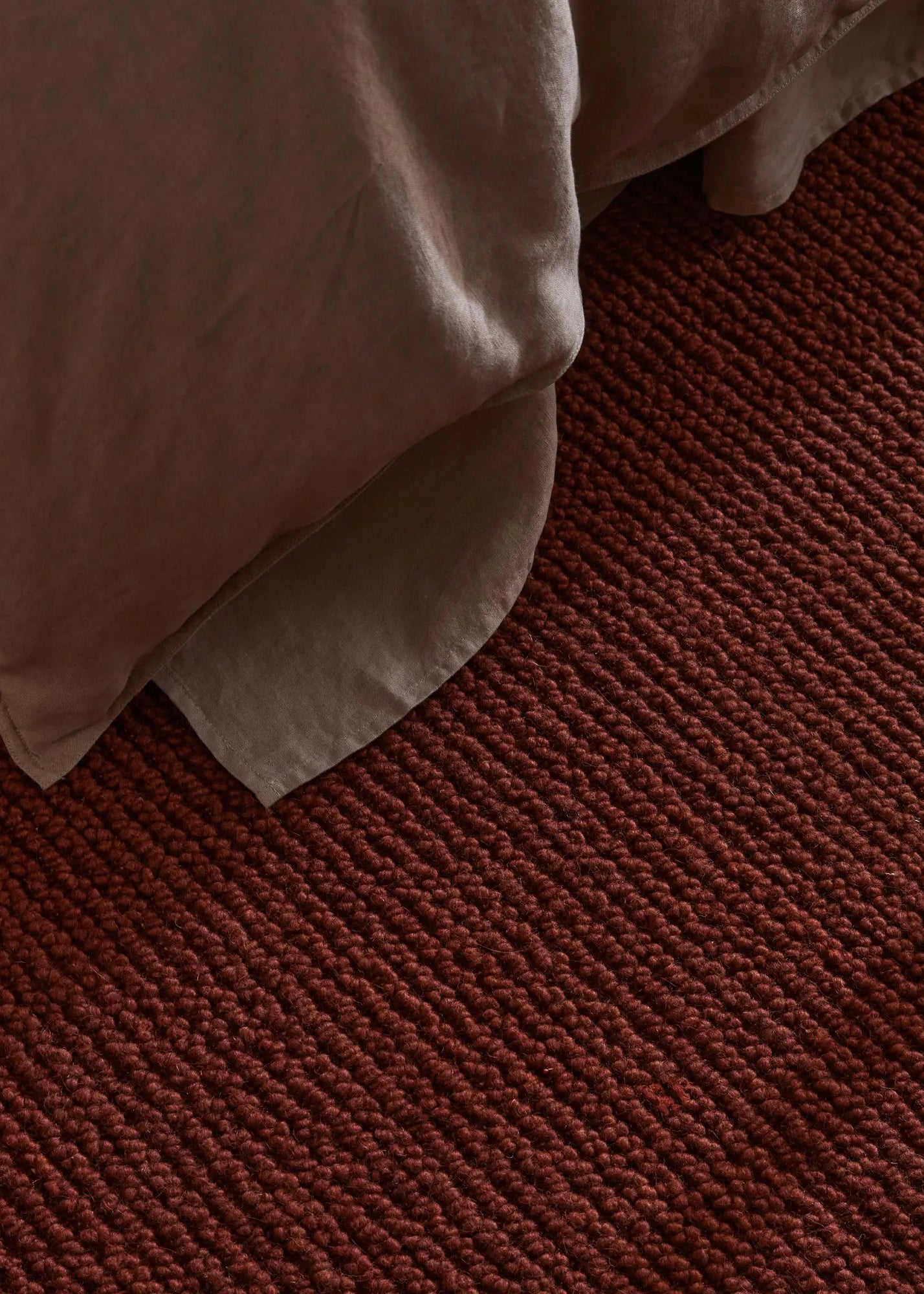 Fabien Floor Rug / Ember
