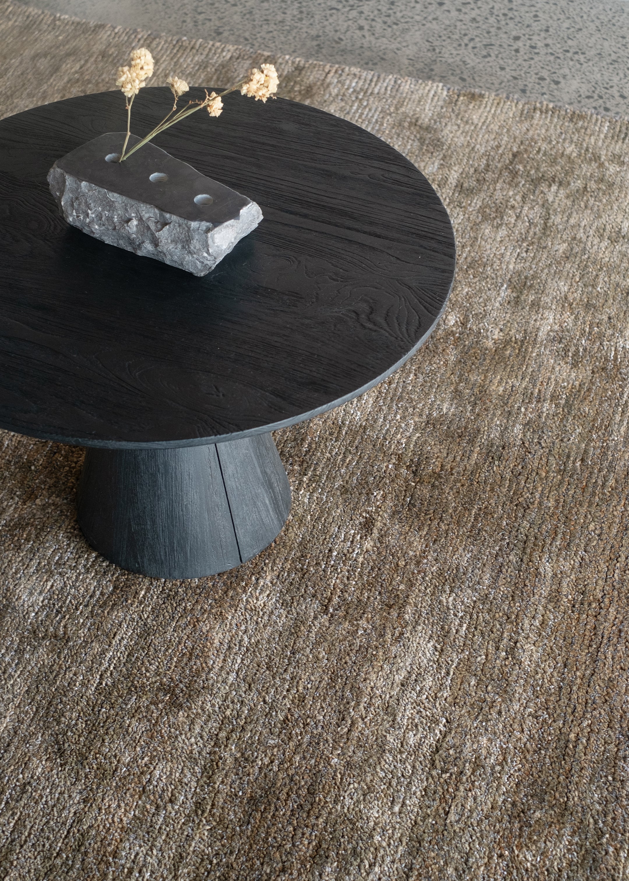Fairbanks Floor Rug / Fossil