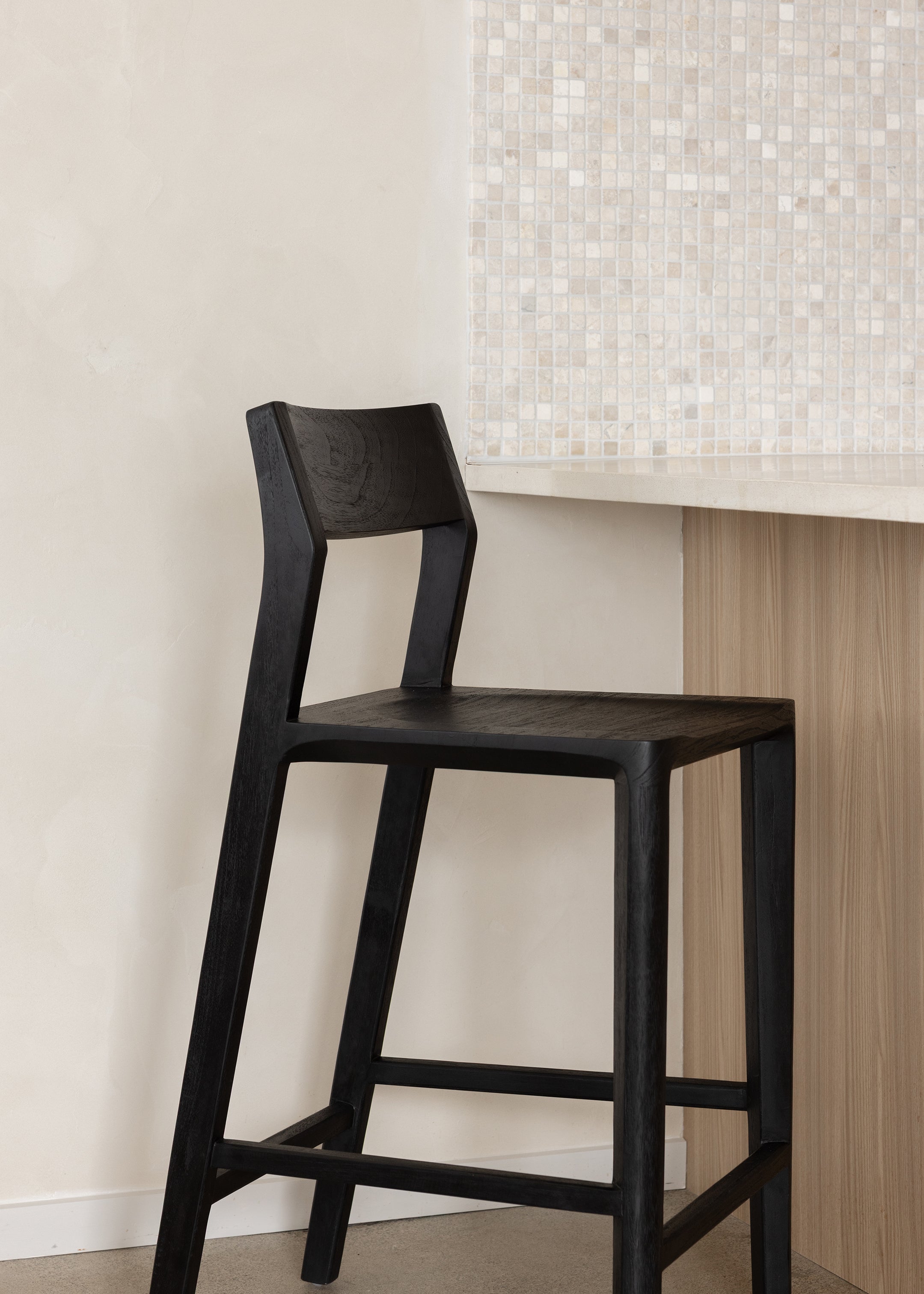 Glide Luxe Stool / Black