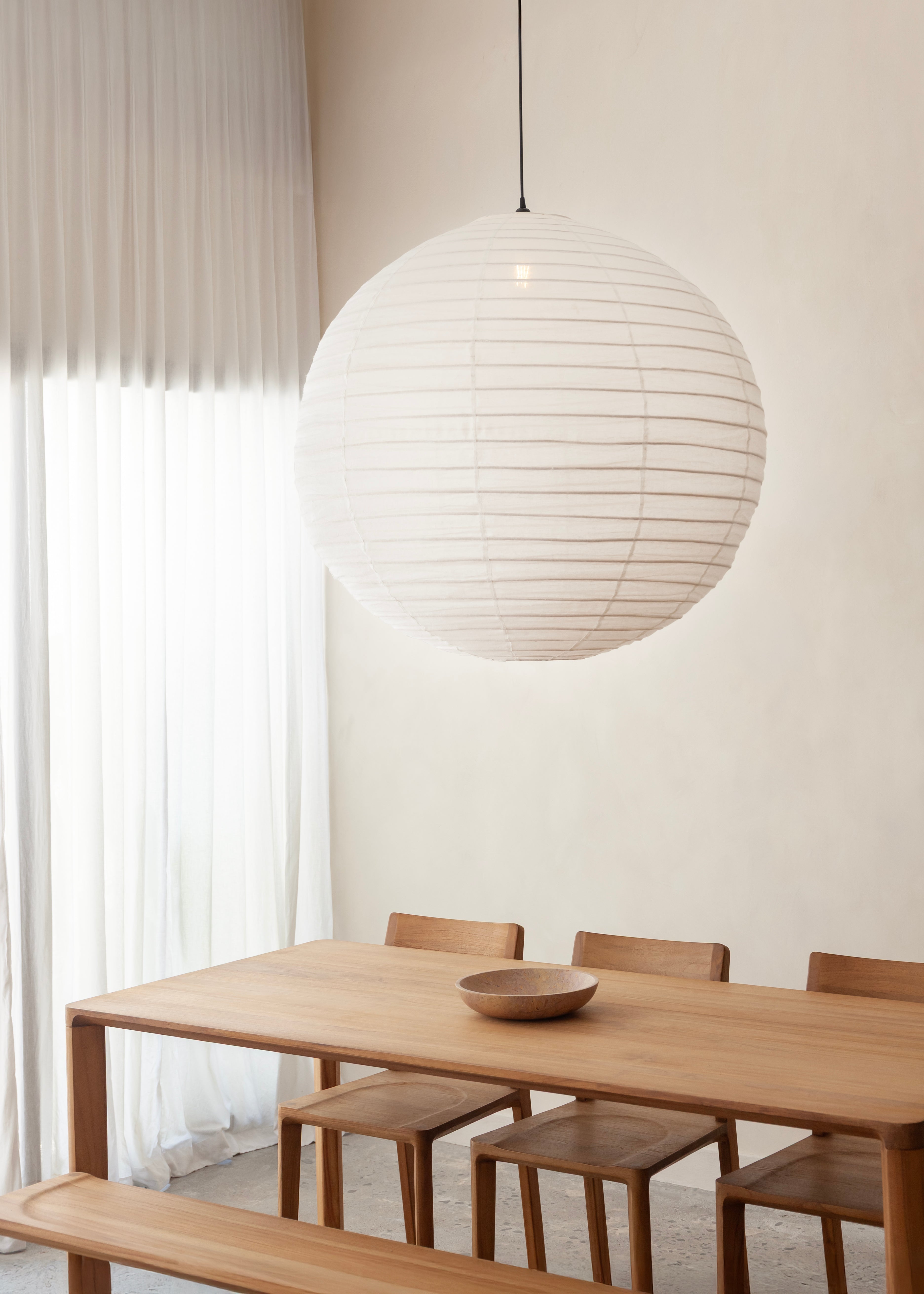 Globe Linen Lantern / Off  White