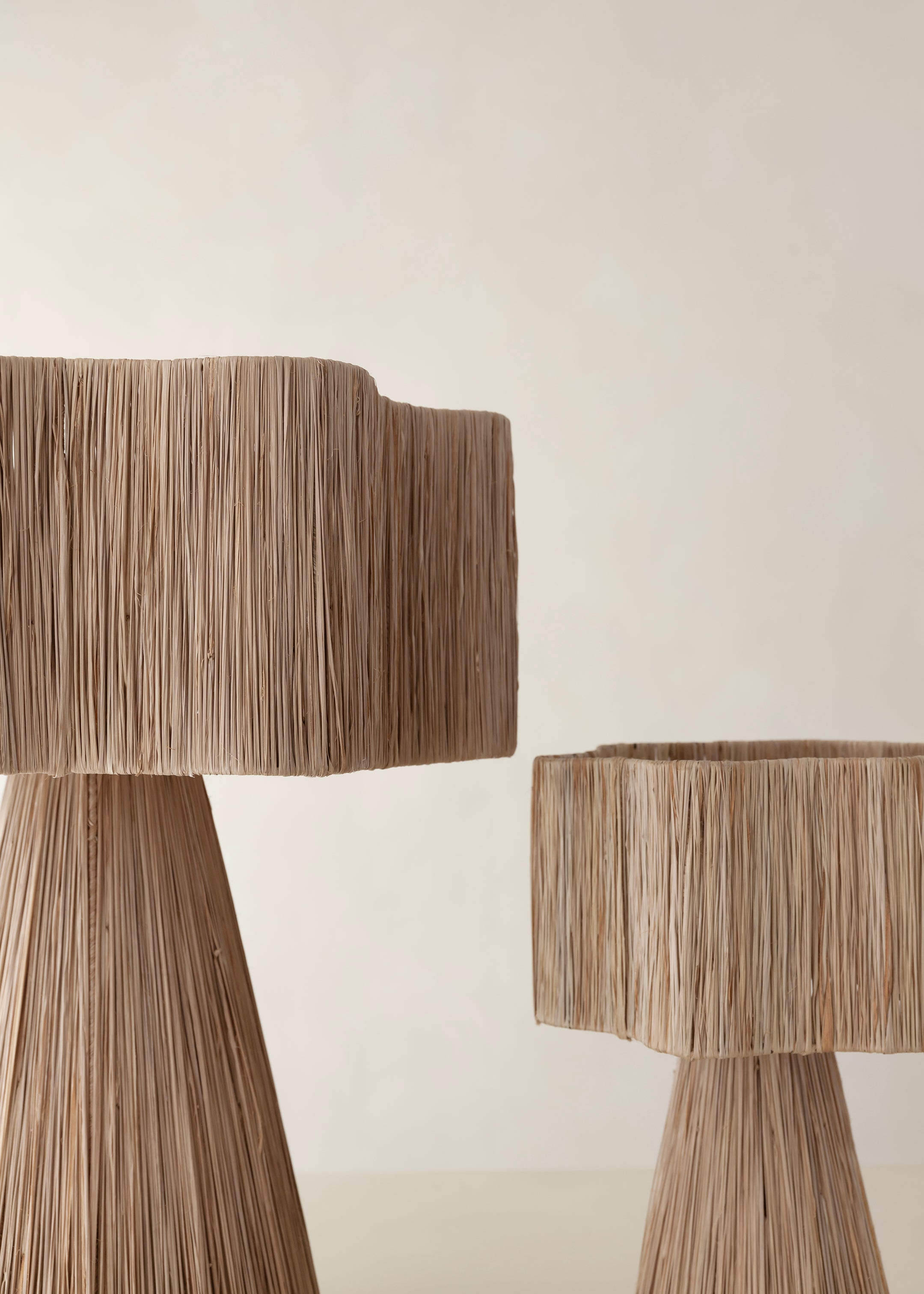 Halo Raffia Table Lamp