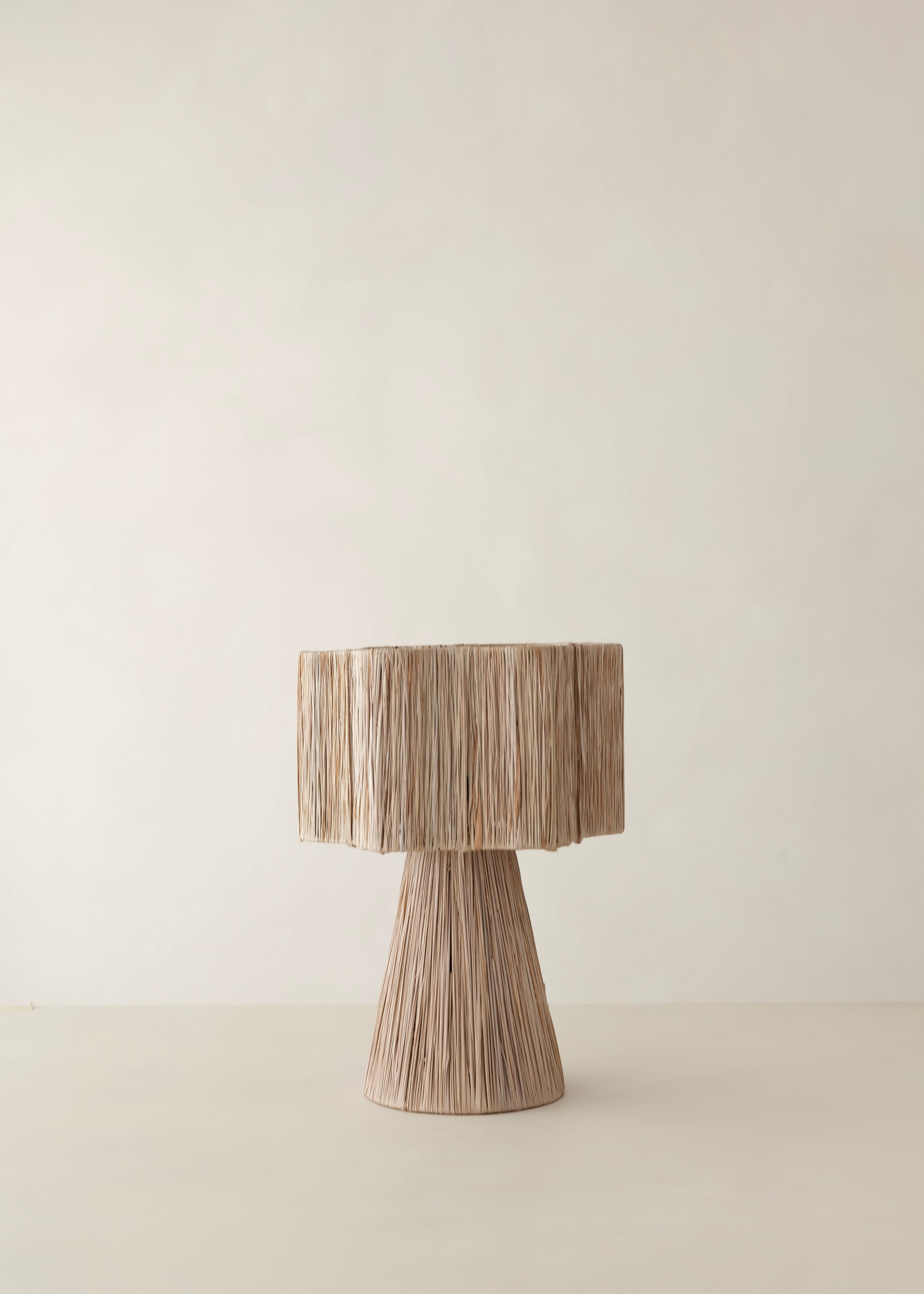 Halo Raffia Table Lamp