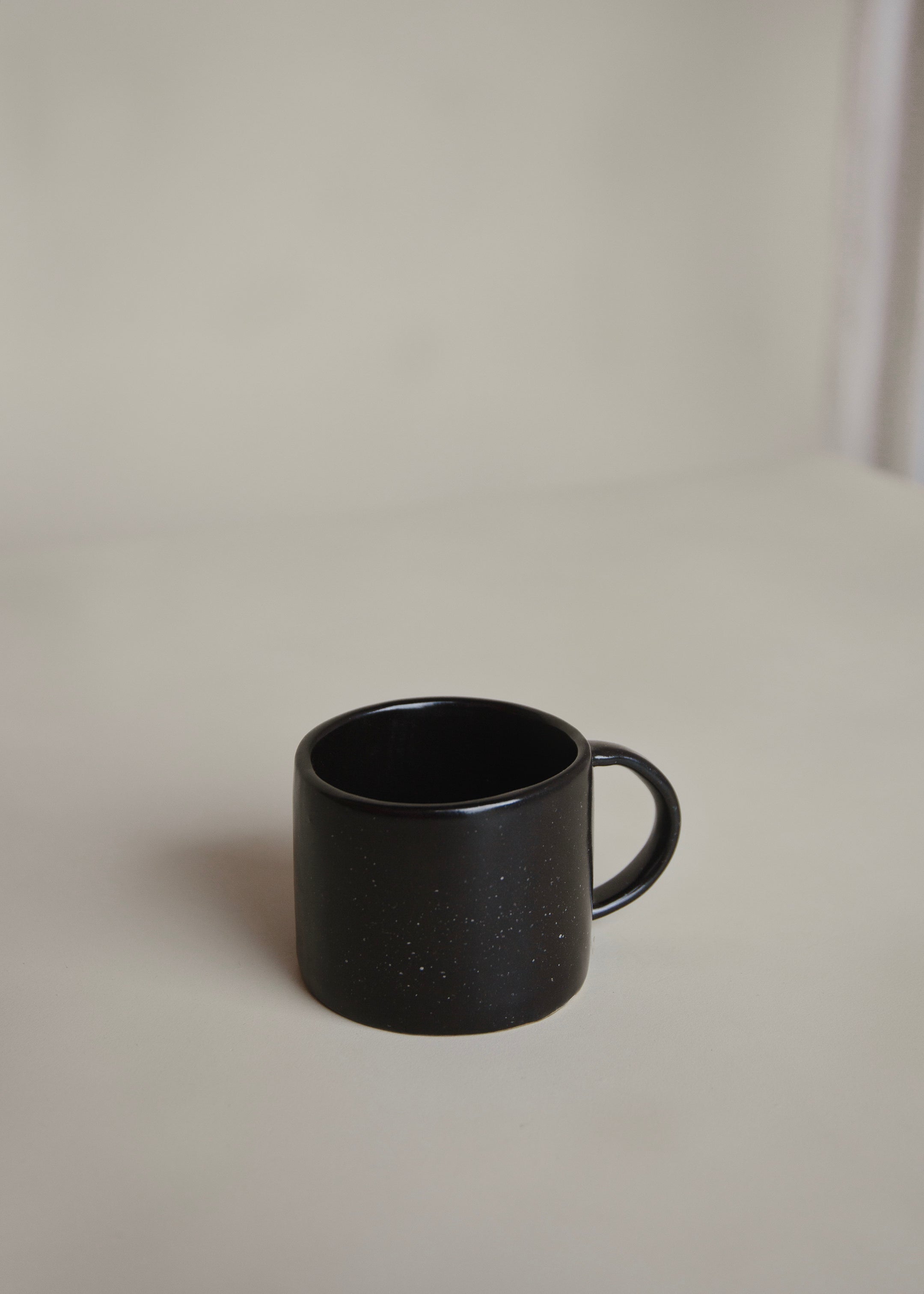 Agni Cup / Speckled Black