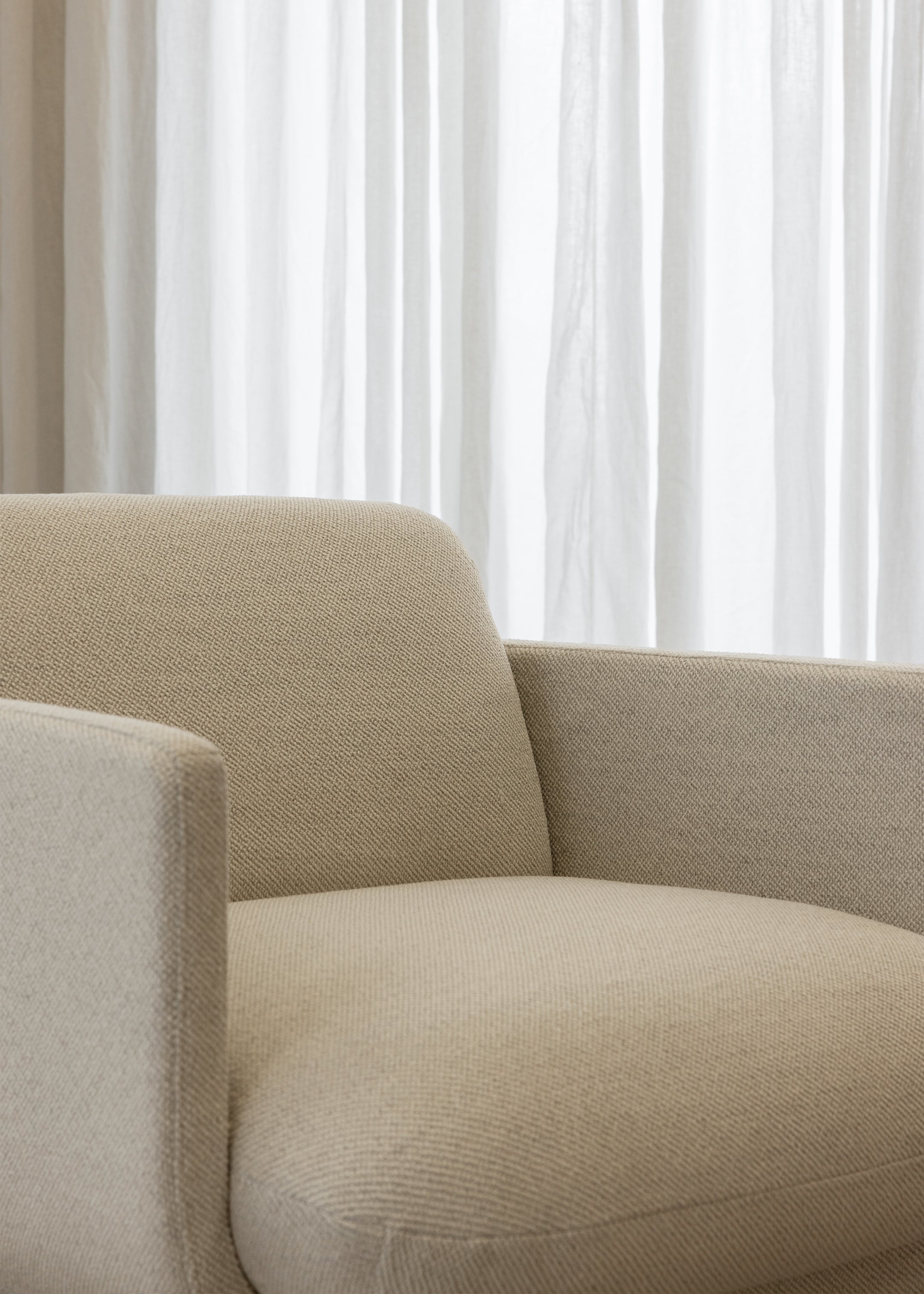 Ivy Armchair / Natural