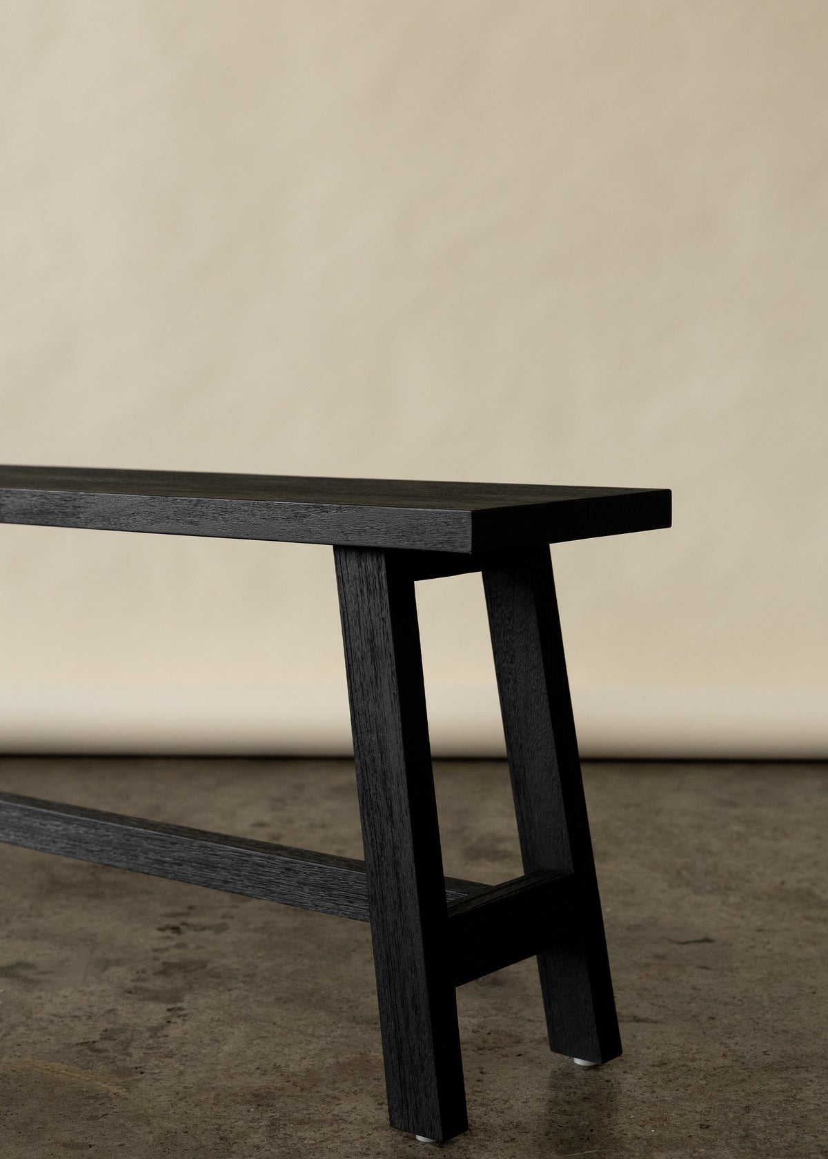 Jacob Bench / Black
