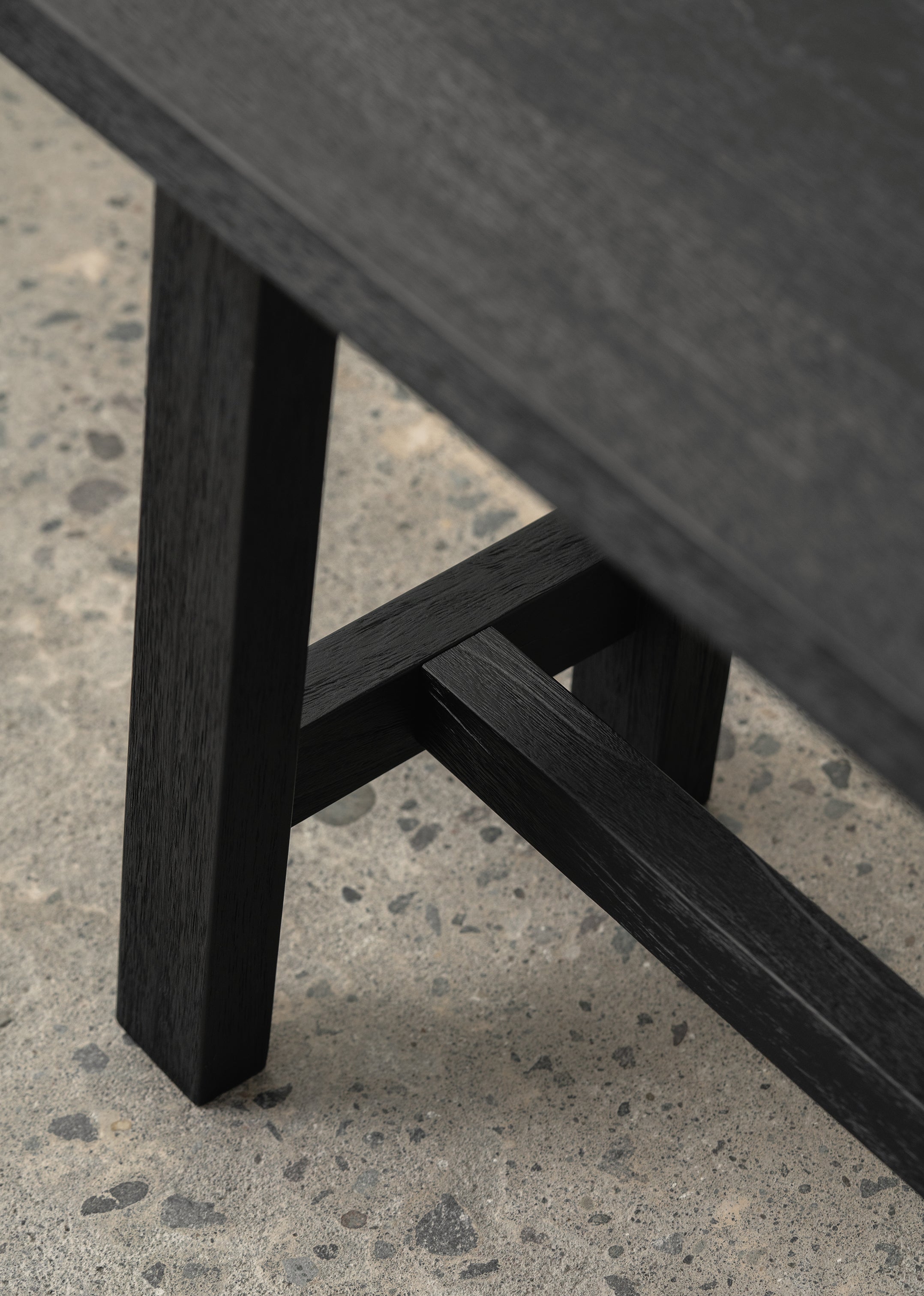 Jacob Bench / Black