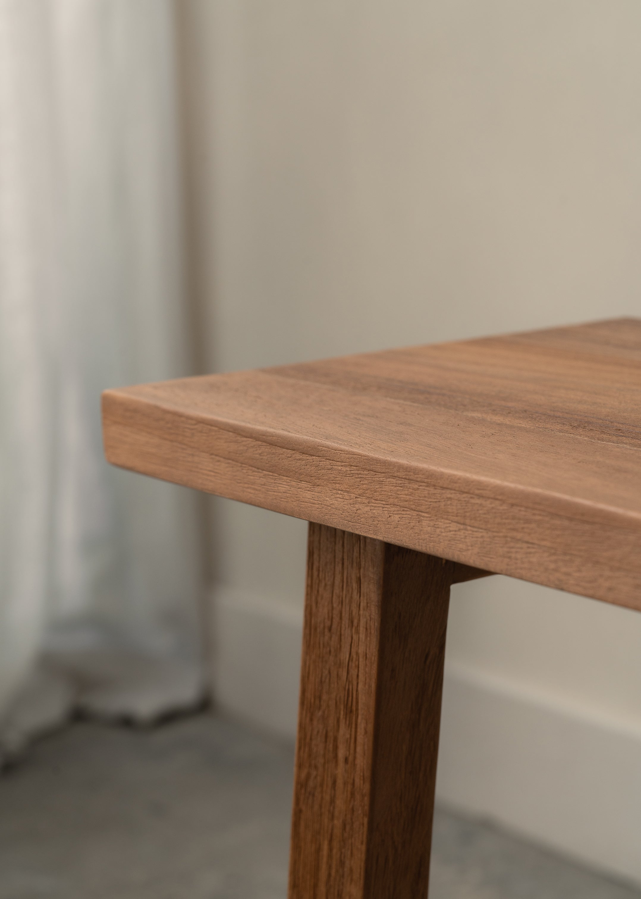 Jacob Bench / Dark  Teak