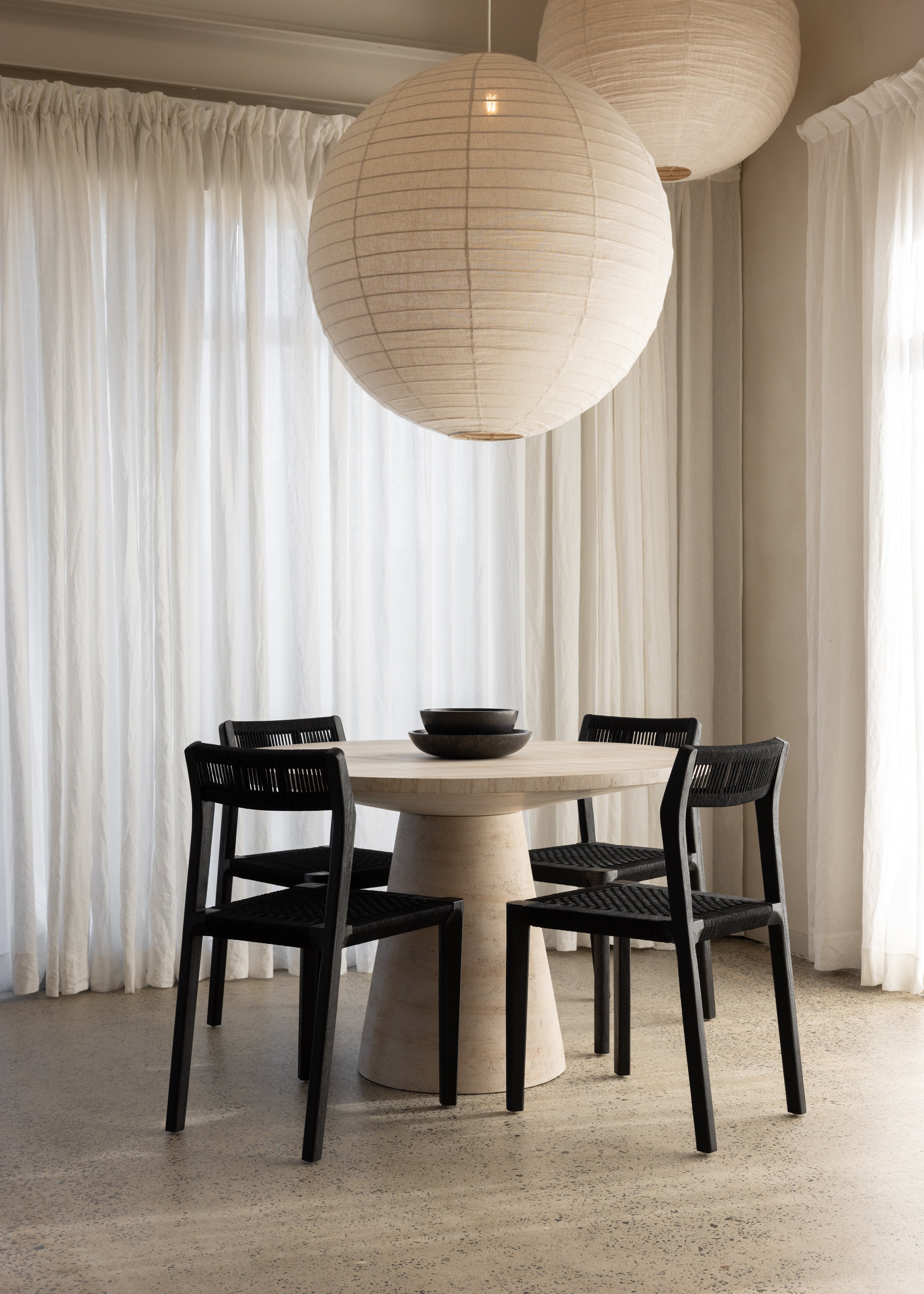 Maru Dining Table 120