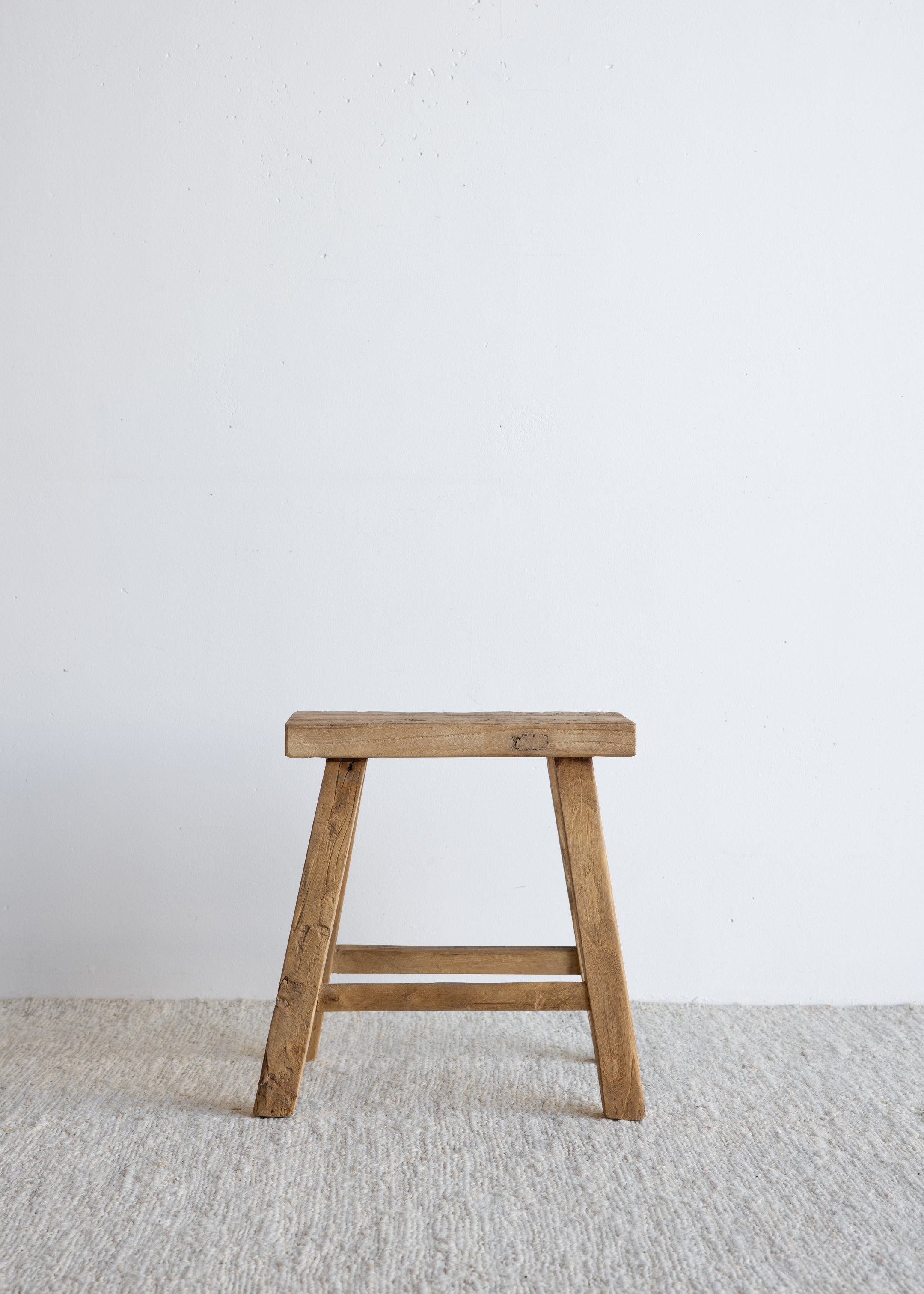 Parq Rectangle Stool / Natural