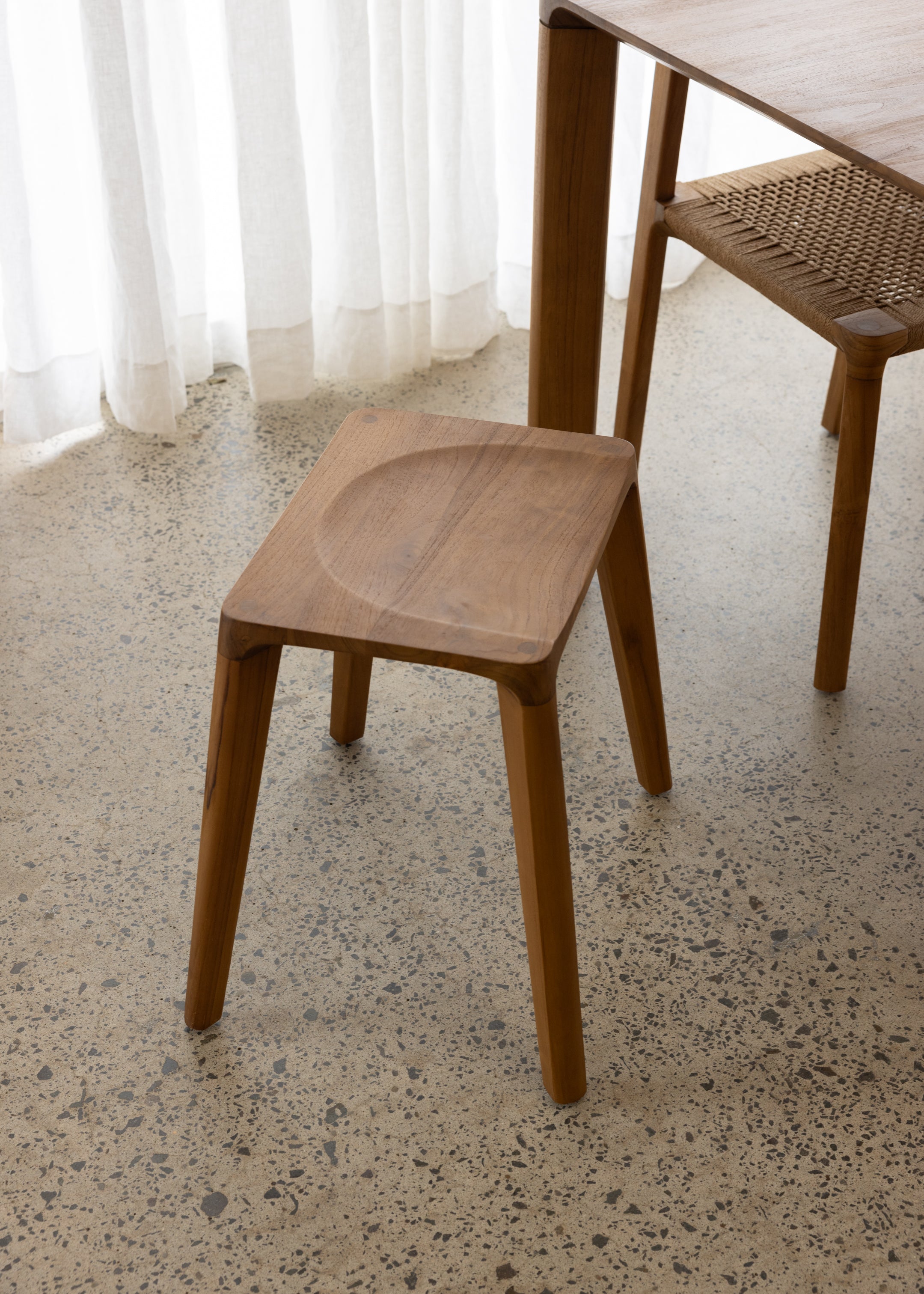 Glide Low Stool / Natural