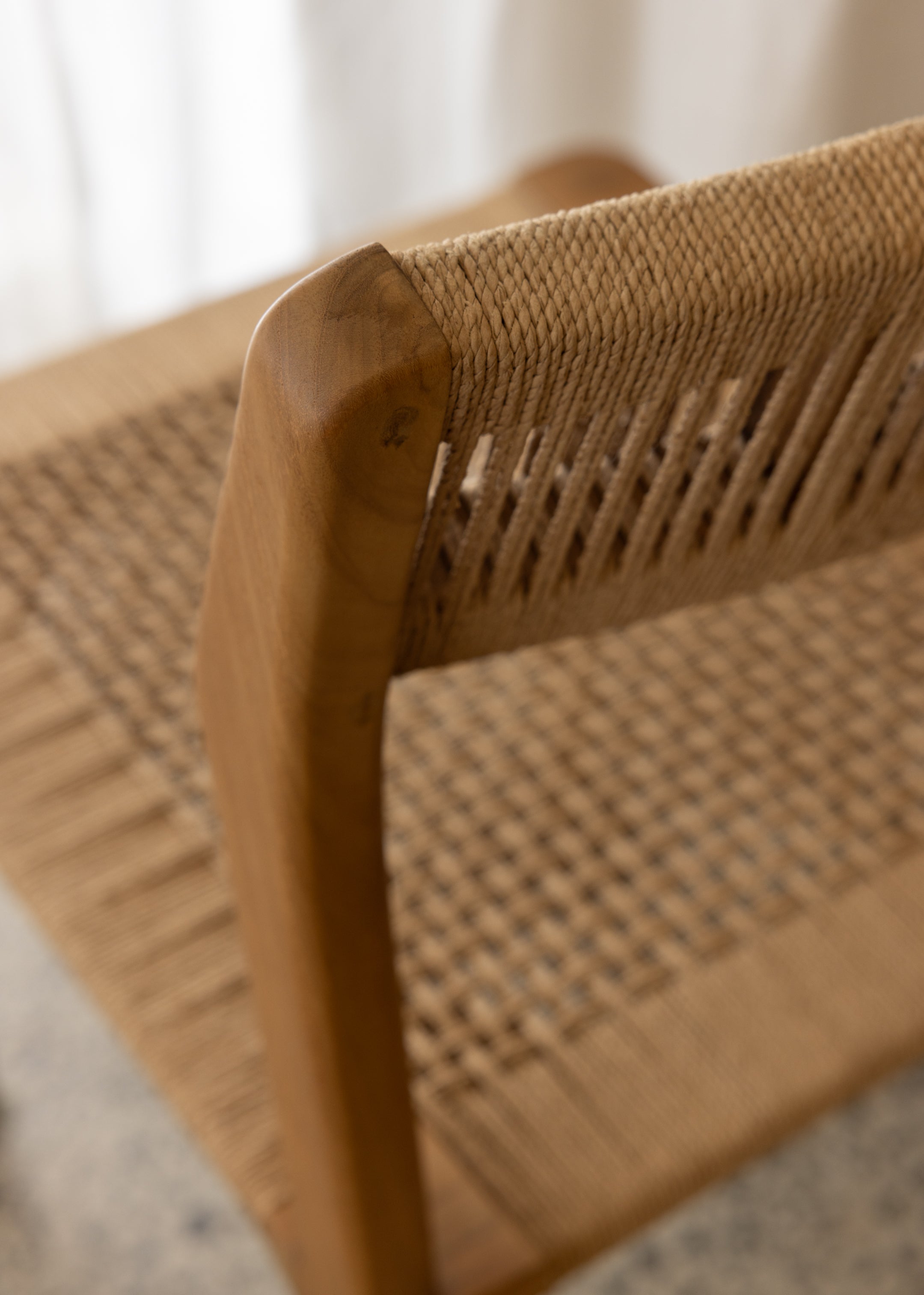 Glide Dining Chair / Natural Loom