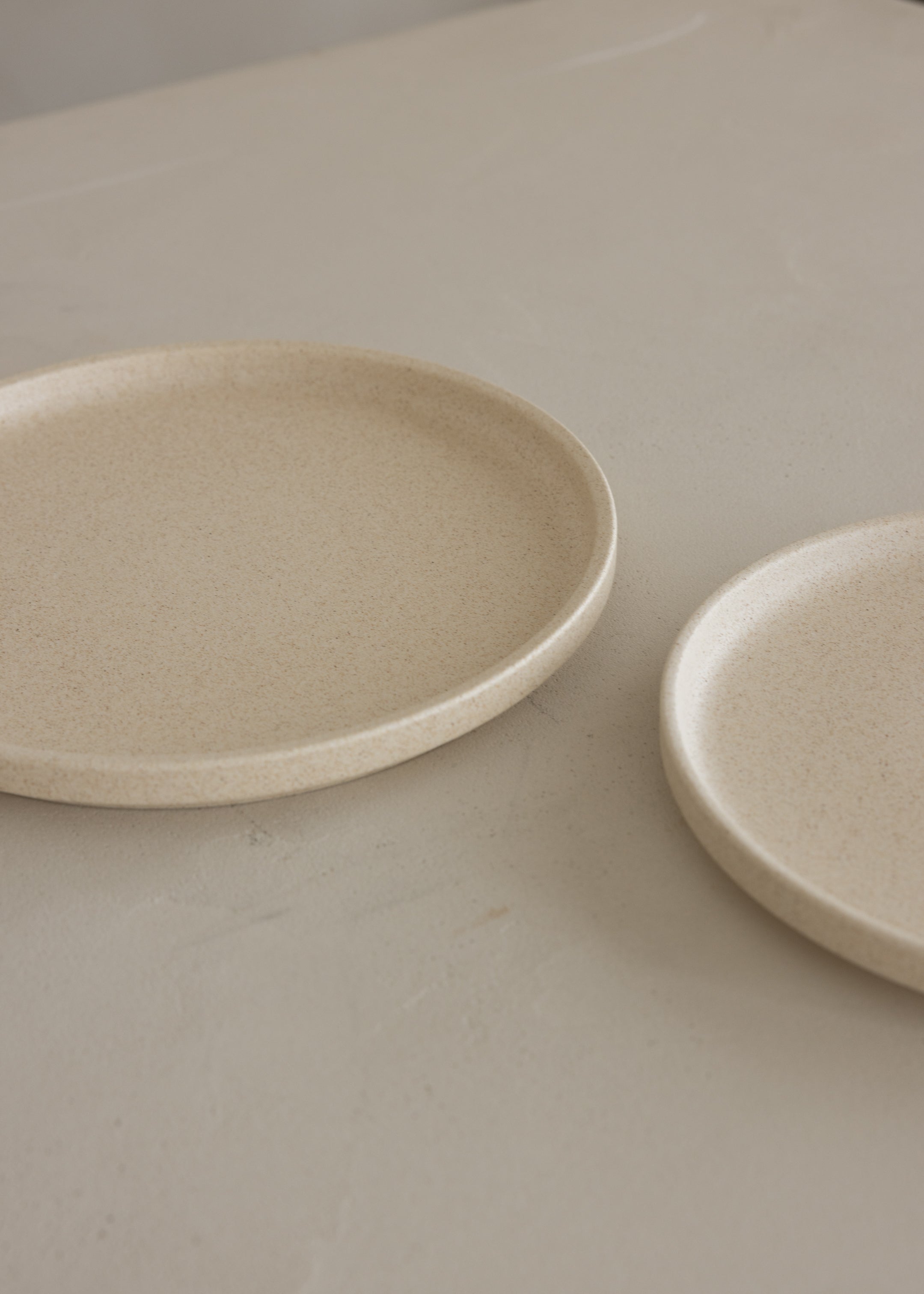 Platform Entree Plate 23cm / Sand