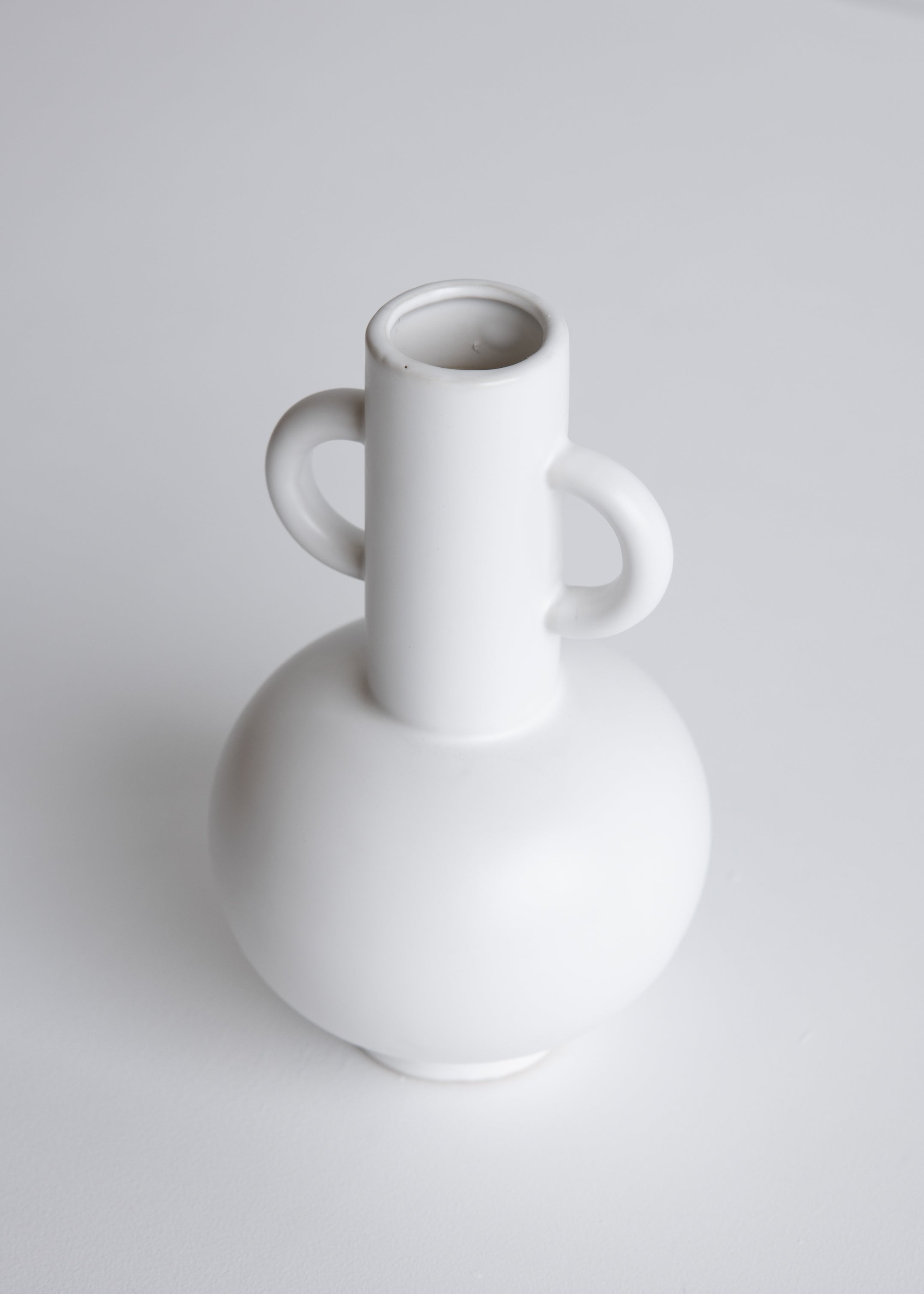 Louis Vase Small / White