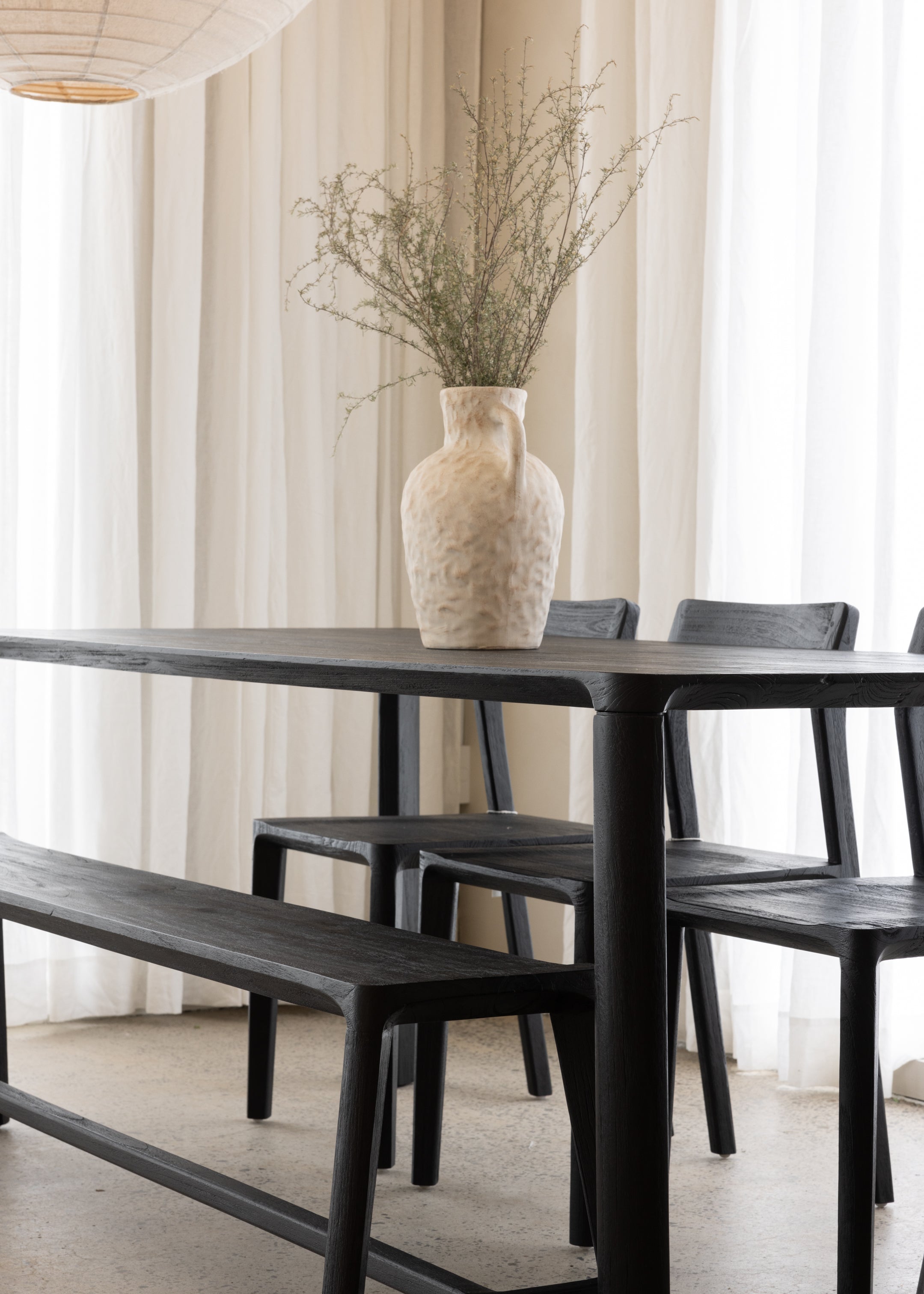 Glide Dining Table 180 / Black