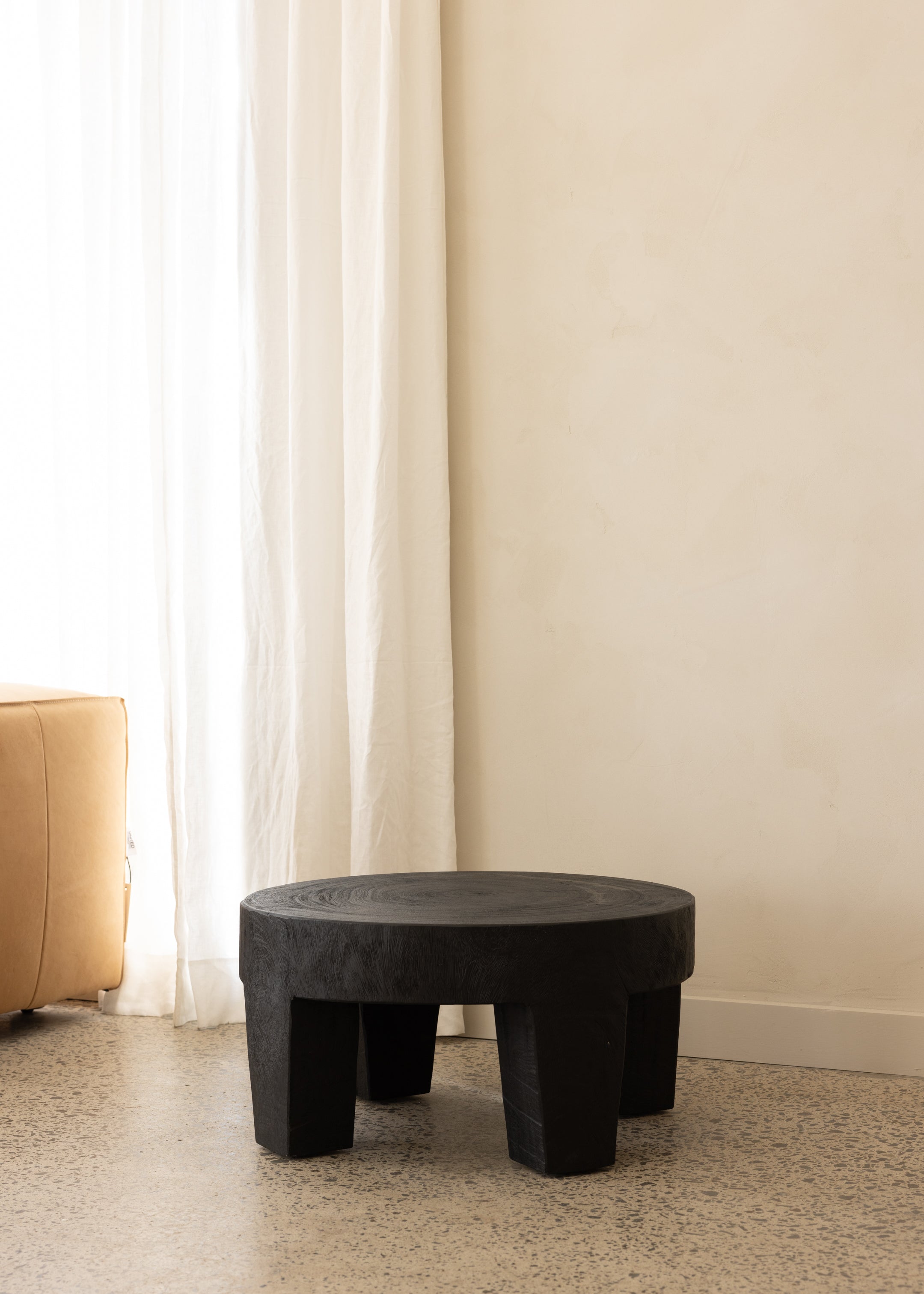 Vista Table / Black