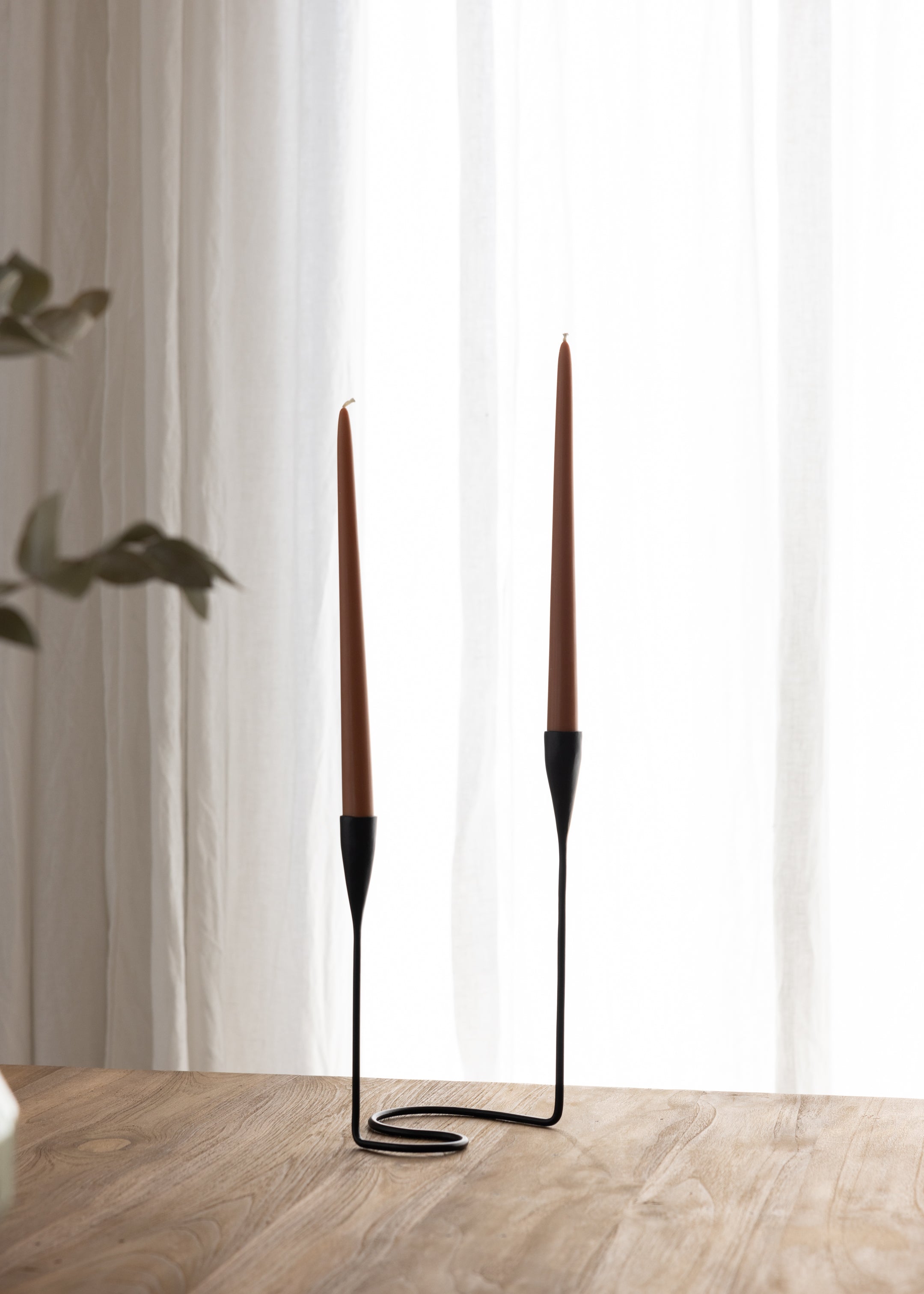 Curved Candlestick