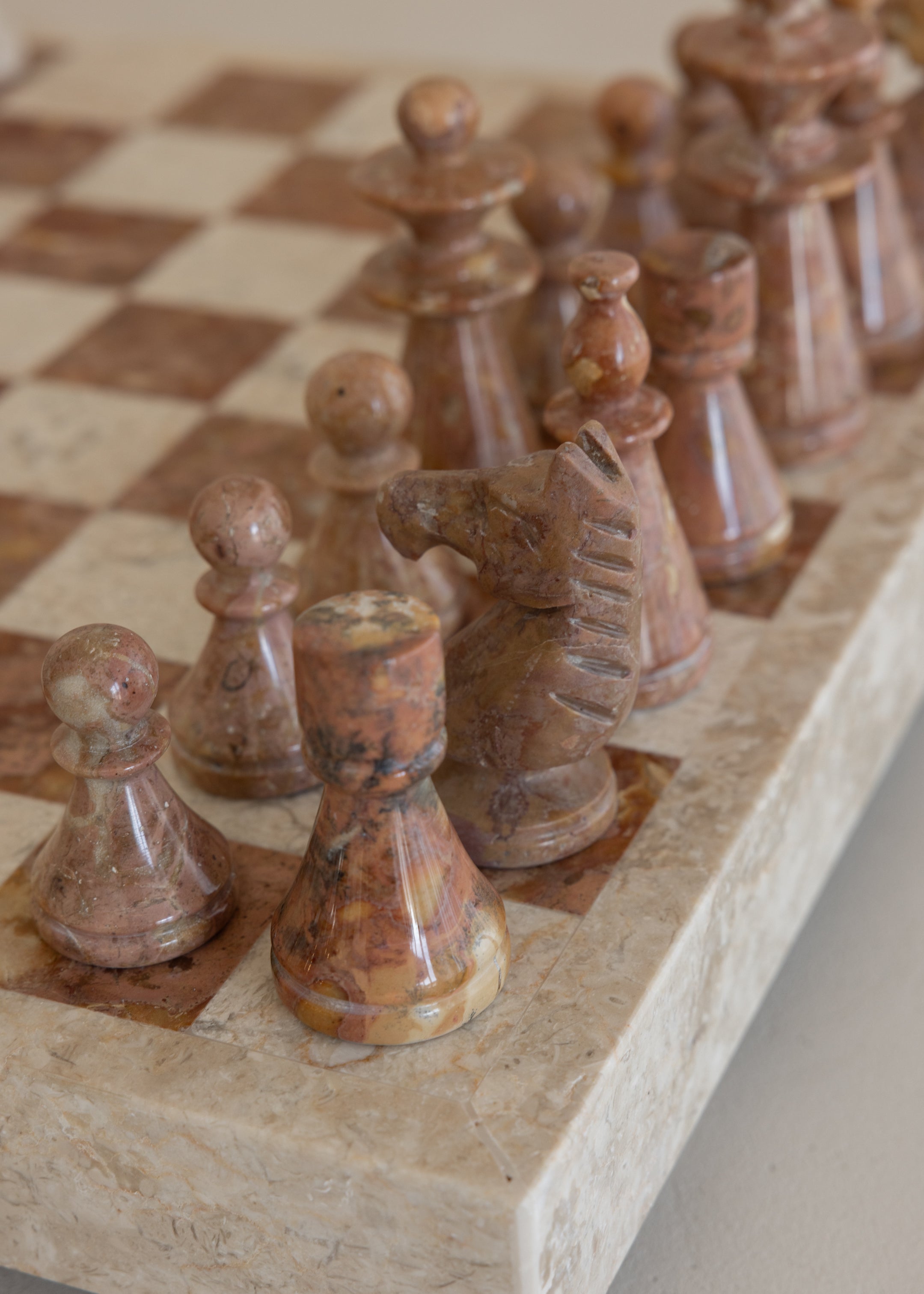 Maku Marble Chess Set / Cream and Terracotta