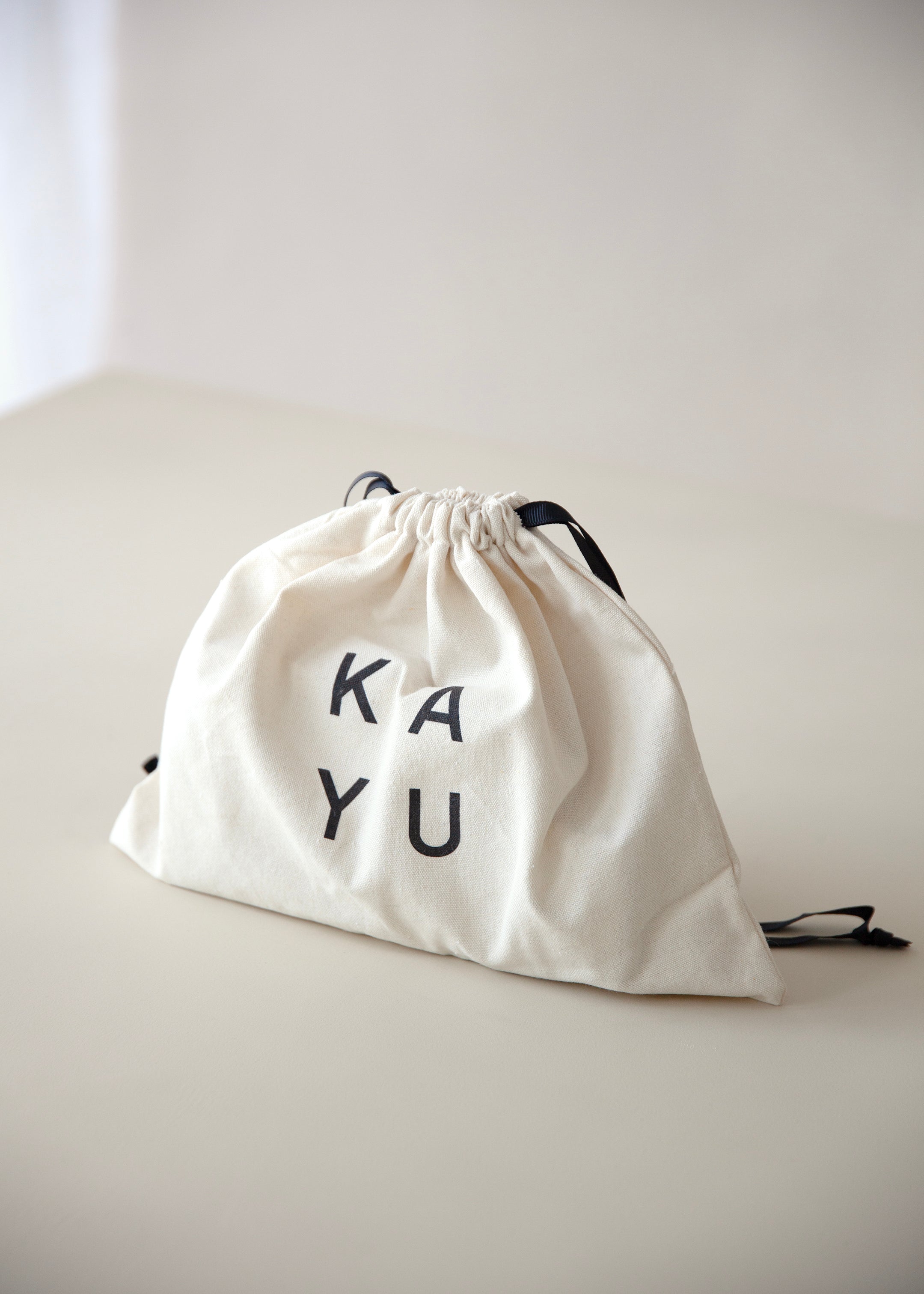 Kayu Signature Scent Collection Gift Bag / Sandalwood