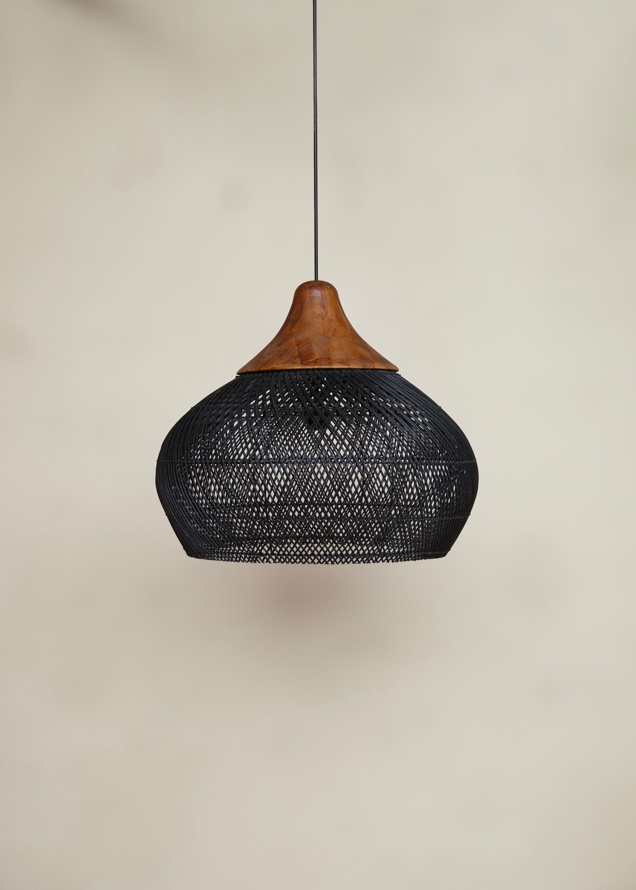 Reid Pendant / Black