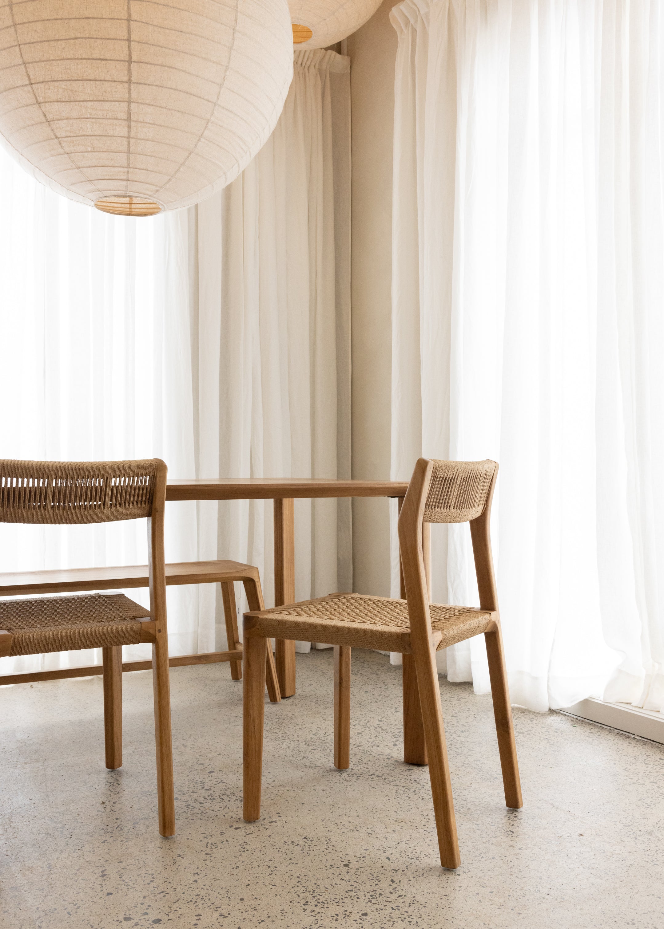 Glide Dining Table / Natural