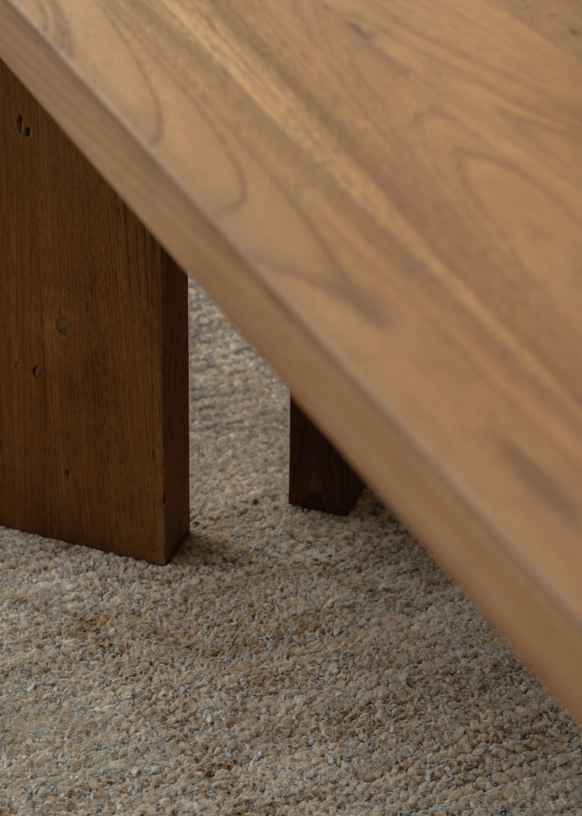 Neha Bench Seat
