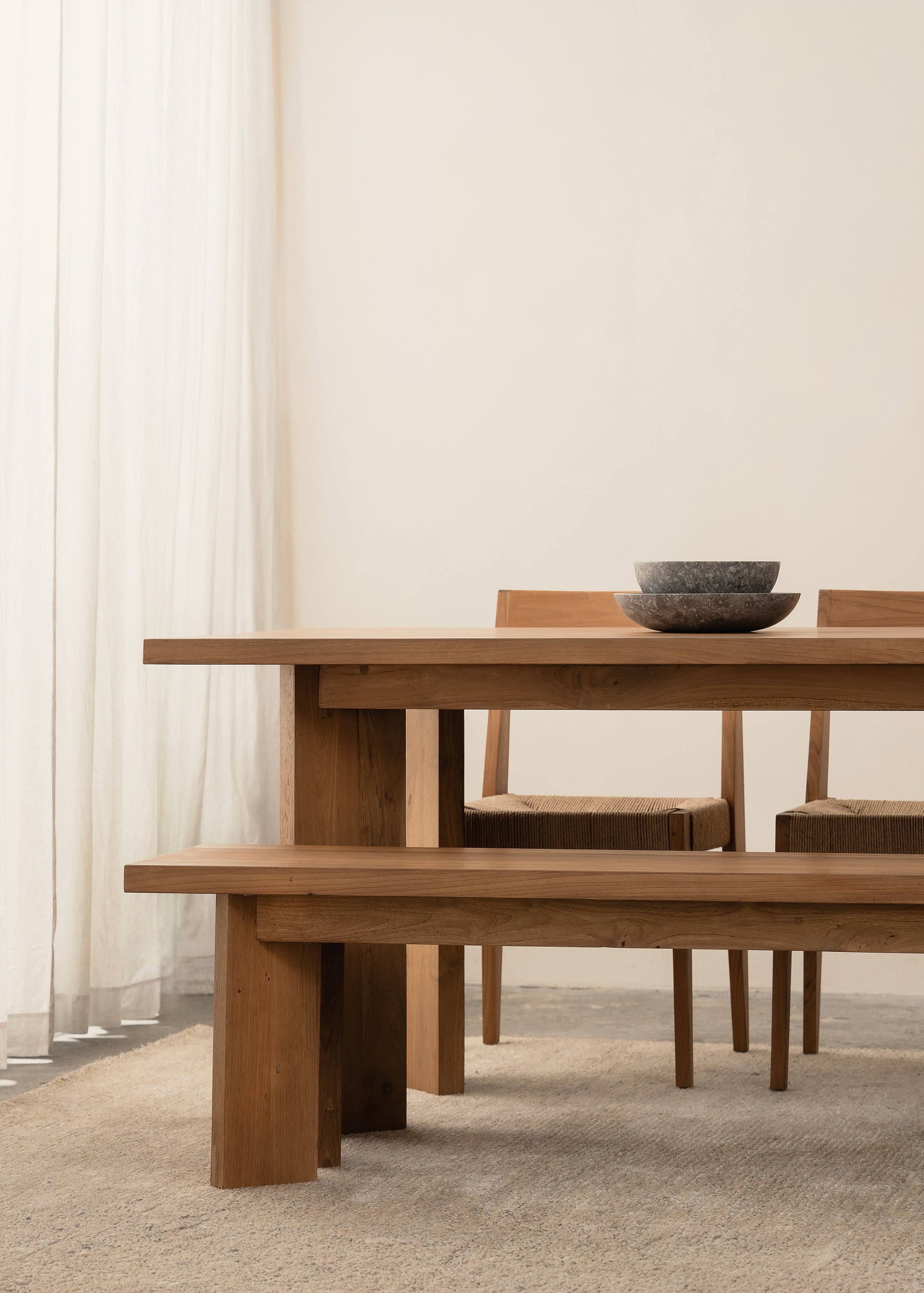 Neha Bench Seat