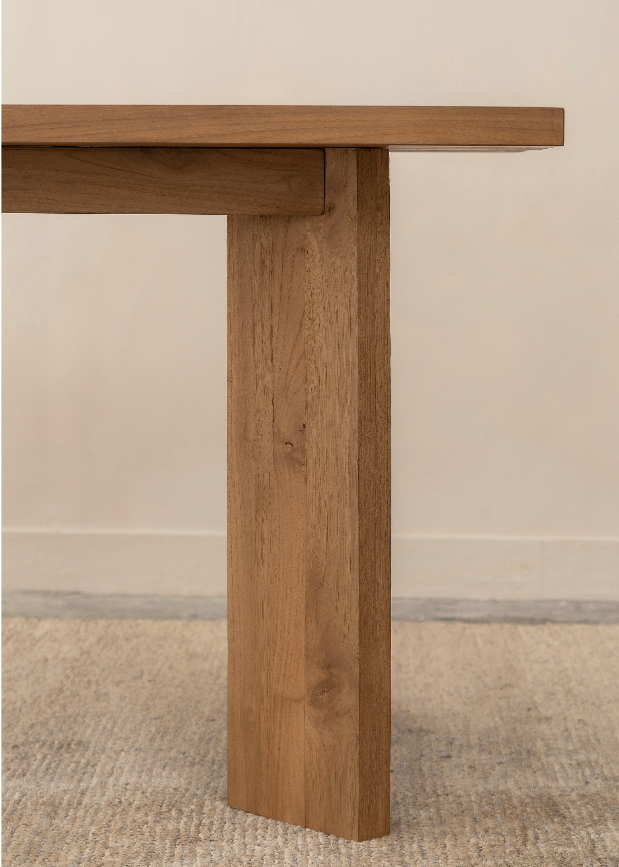 Neha Dining Table