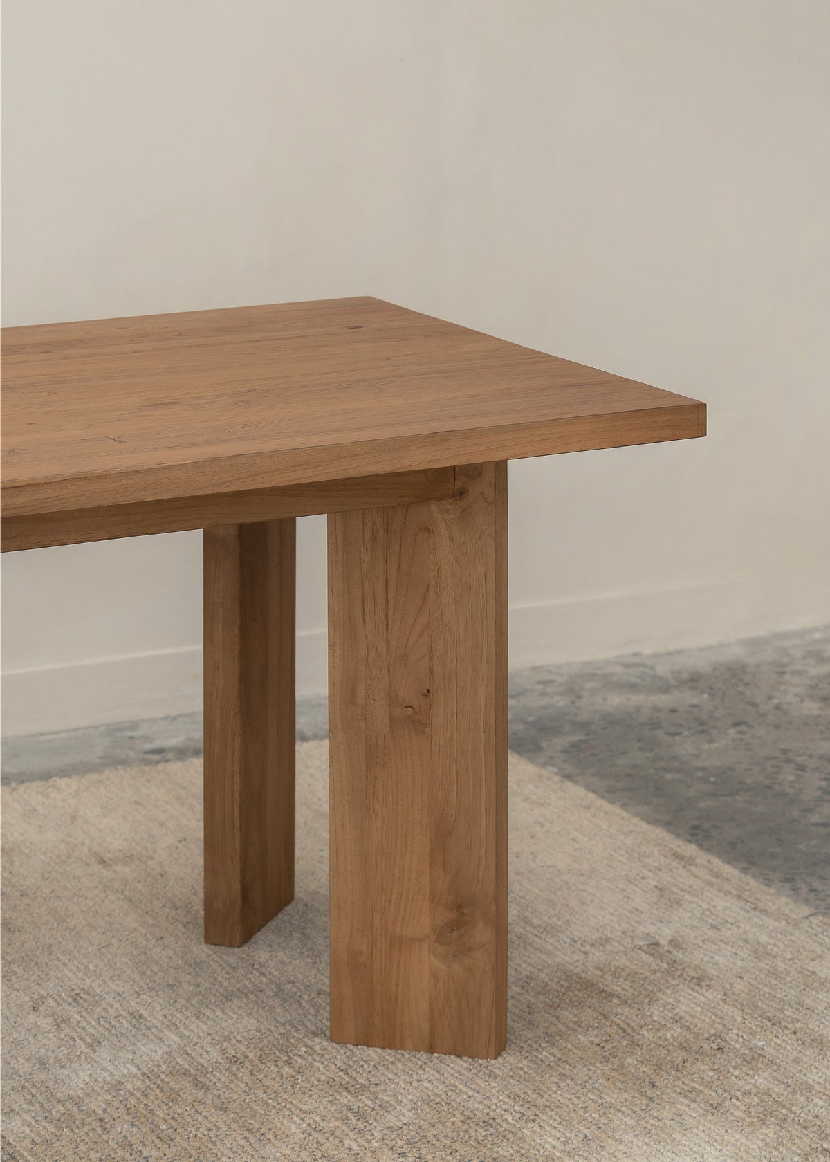 Neha Dining Table