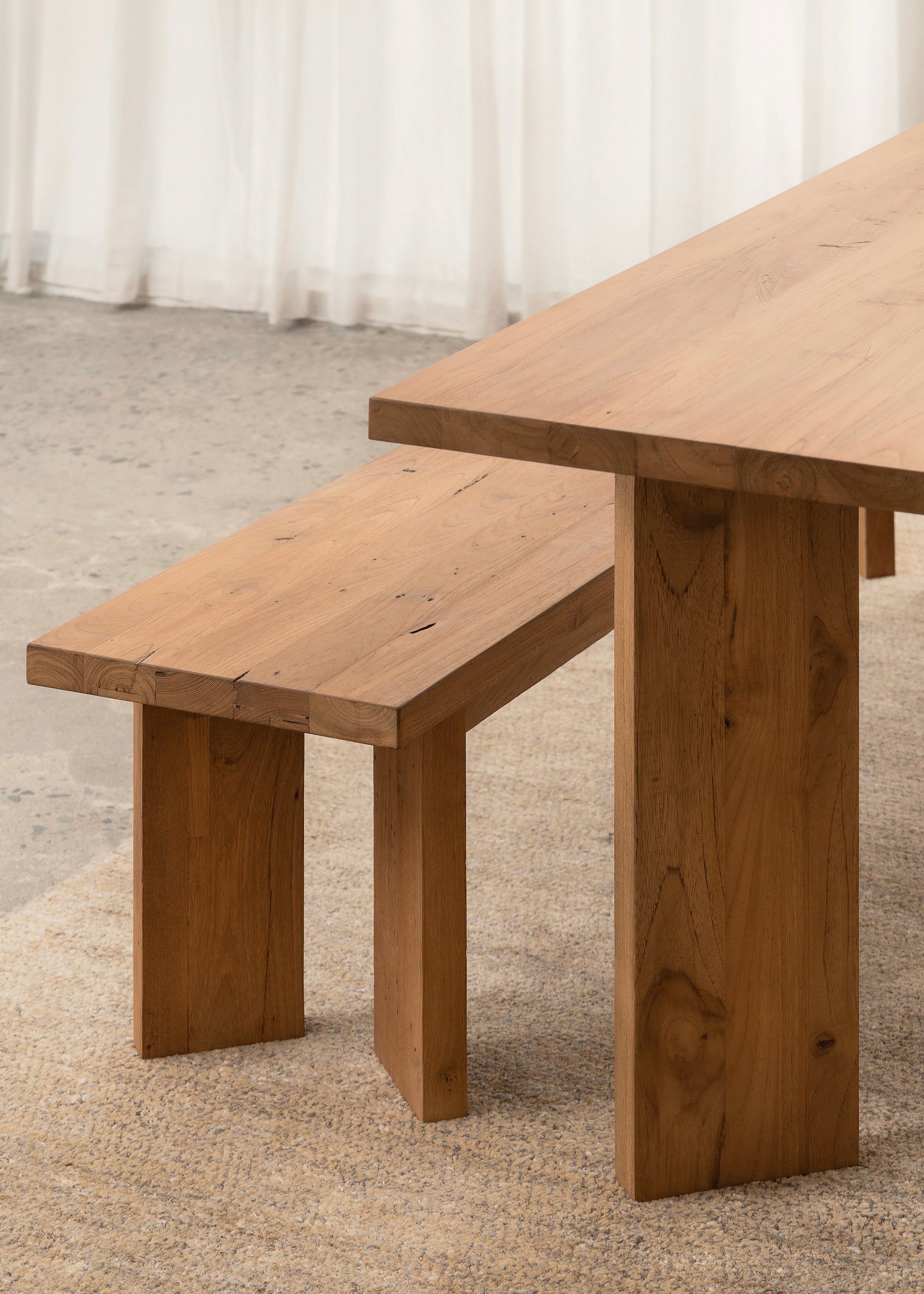 Neha Dining Table