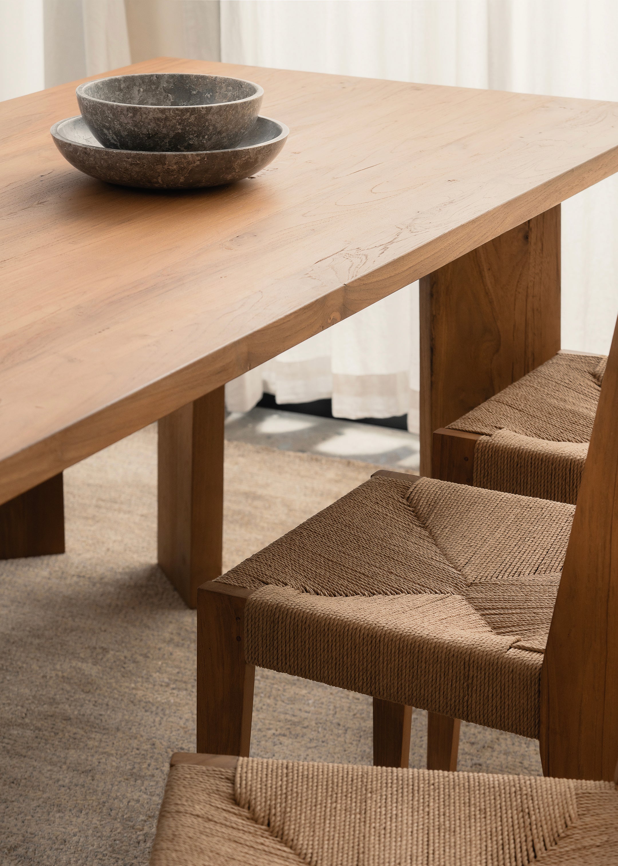 Neha Dining Table