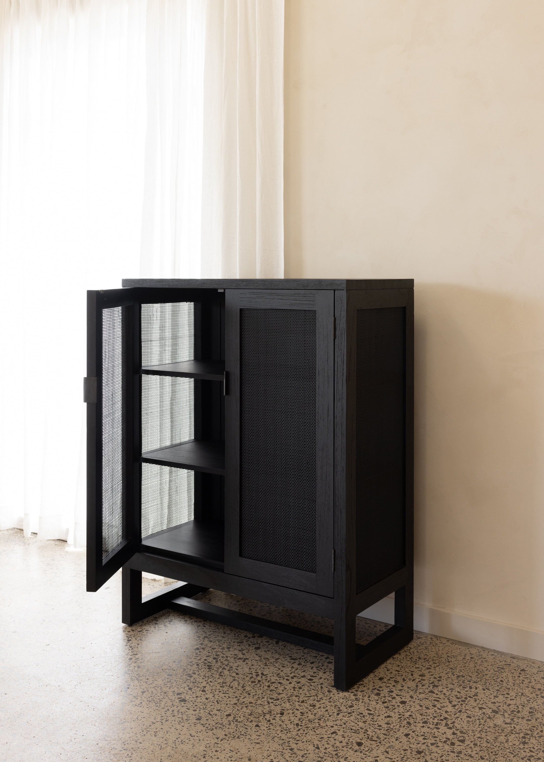 Alba Cabinet 120 / Black