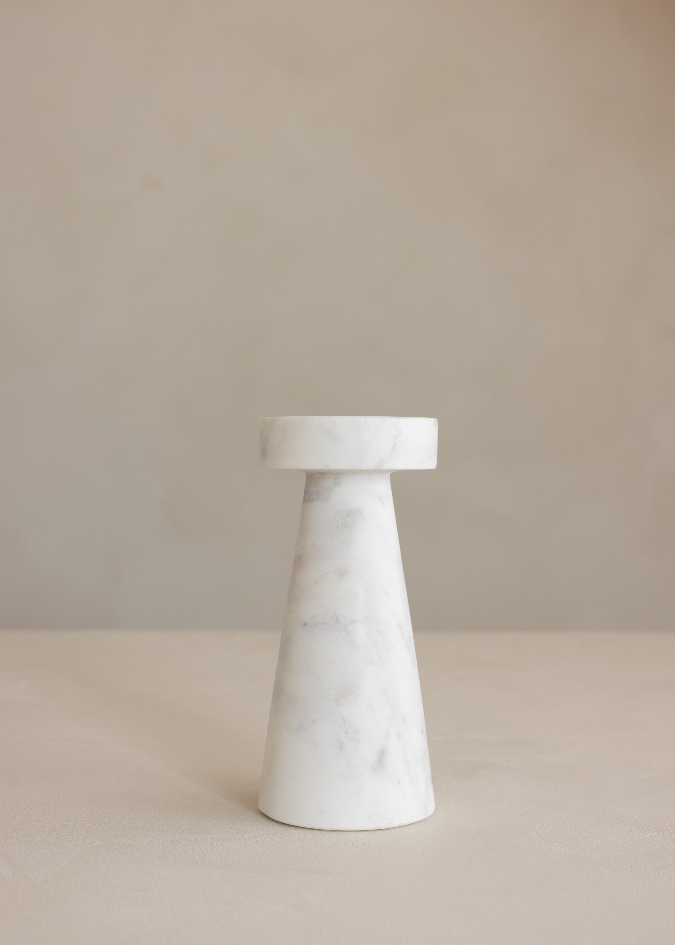 Marble Candleholder Tall / White