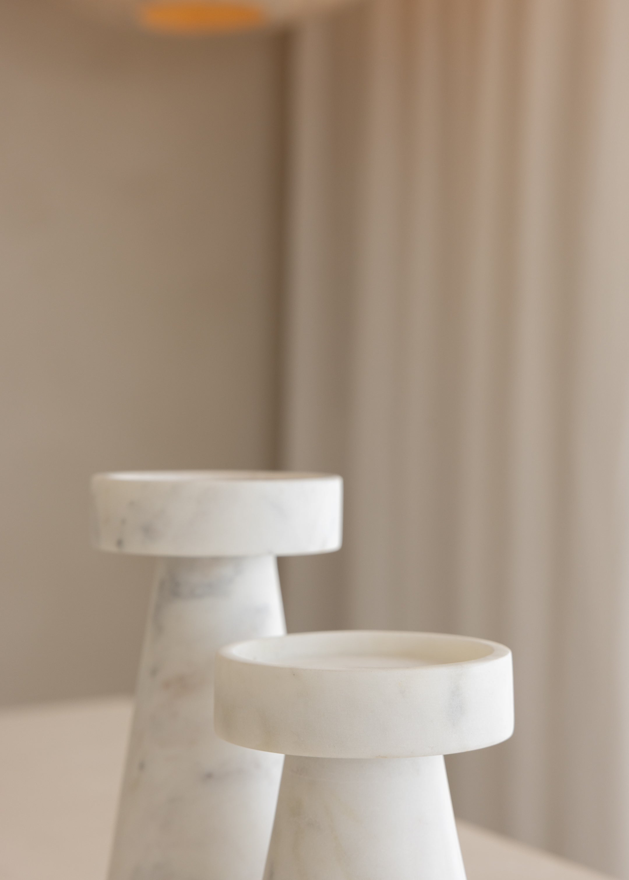 Marble Candleholder Low / White