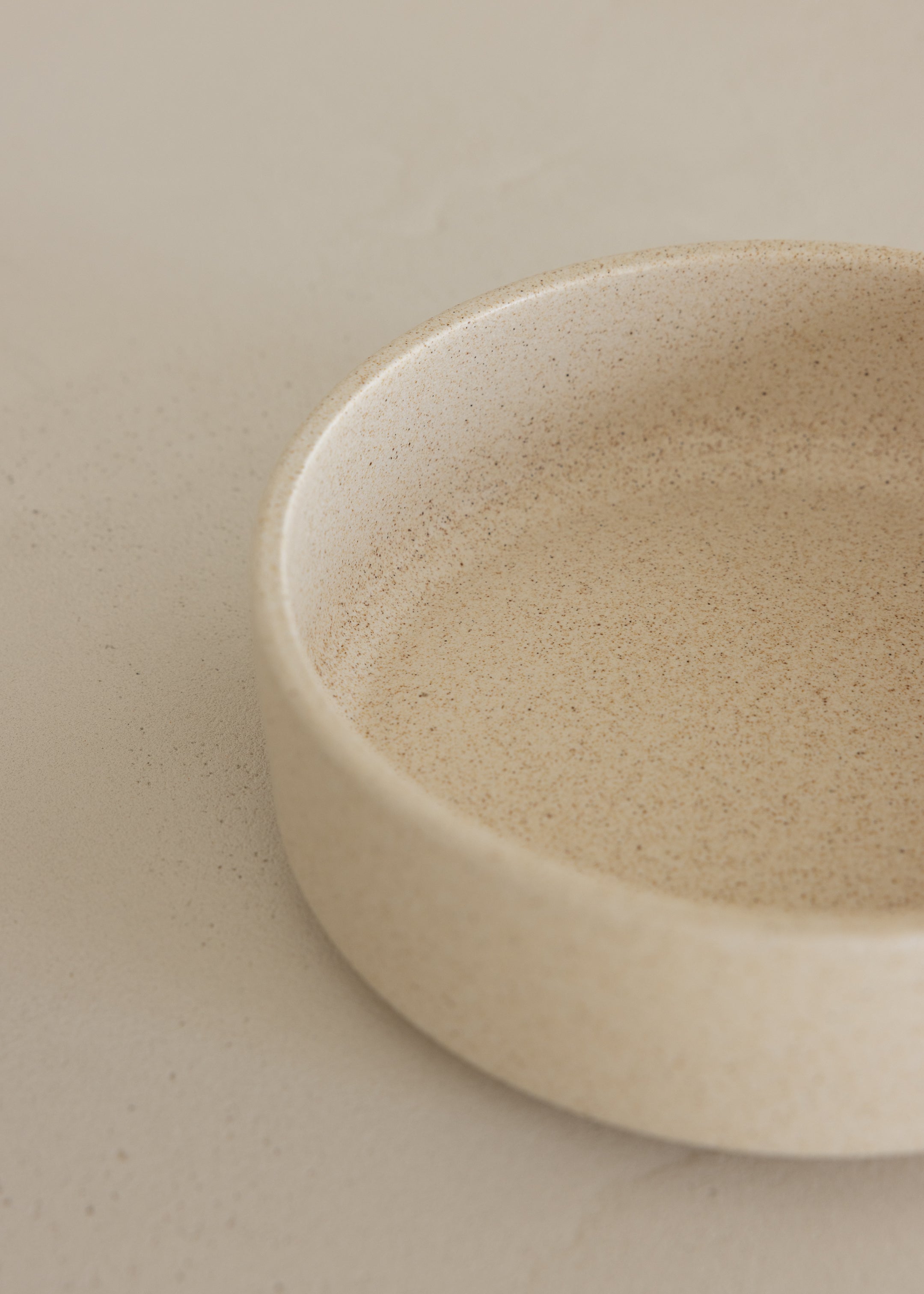 Platform Round Bowl 17cm / Sand