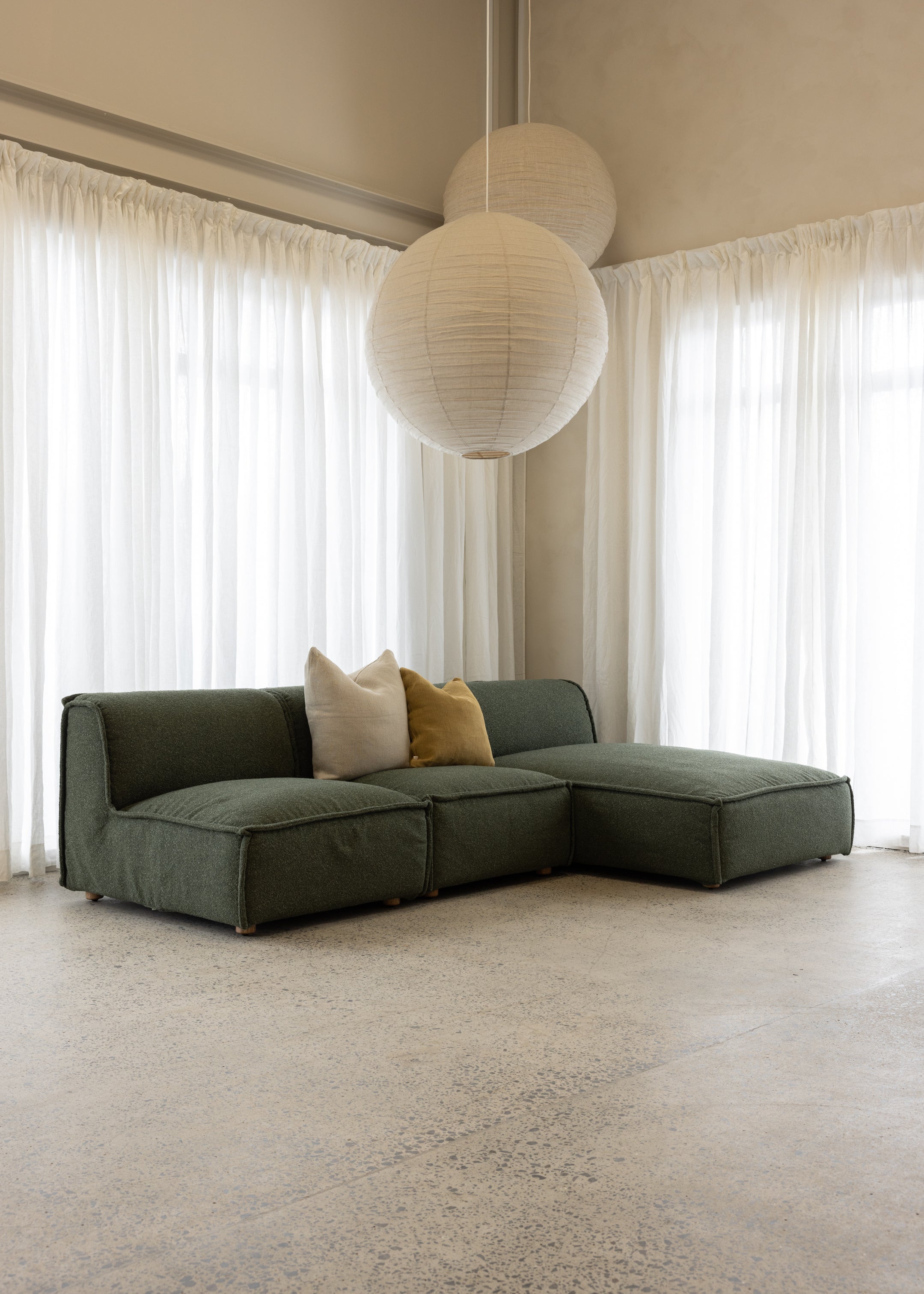 Brownsville L Sofa Right / Boucle / Green