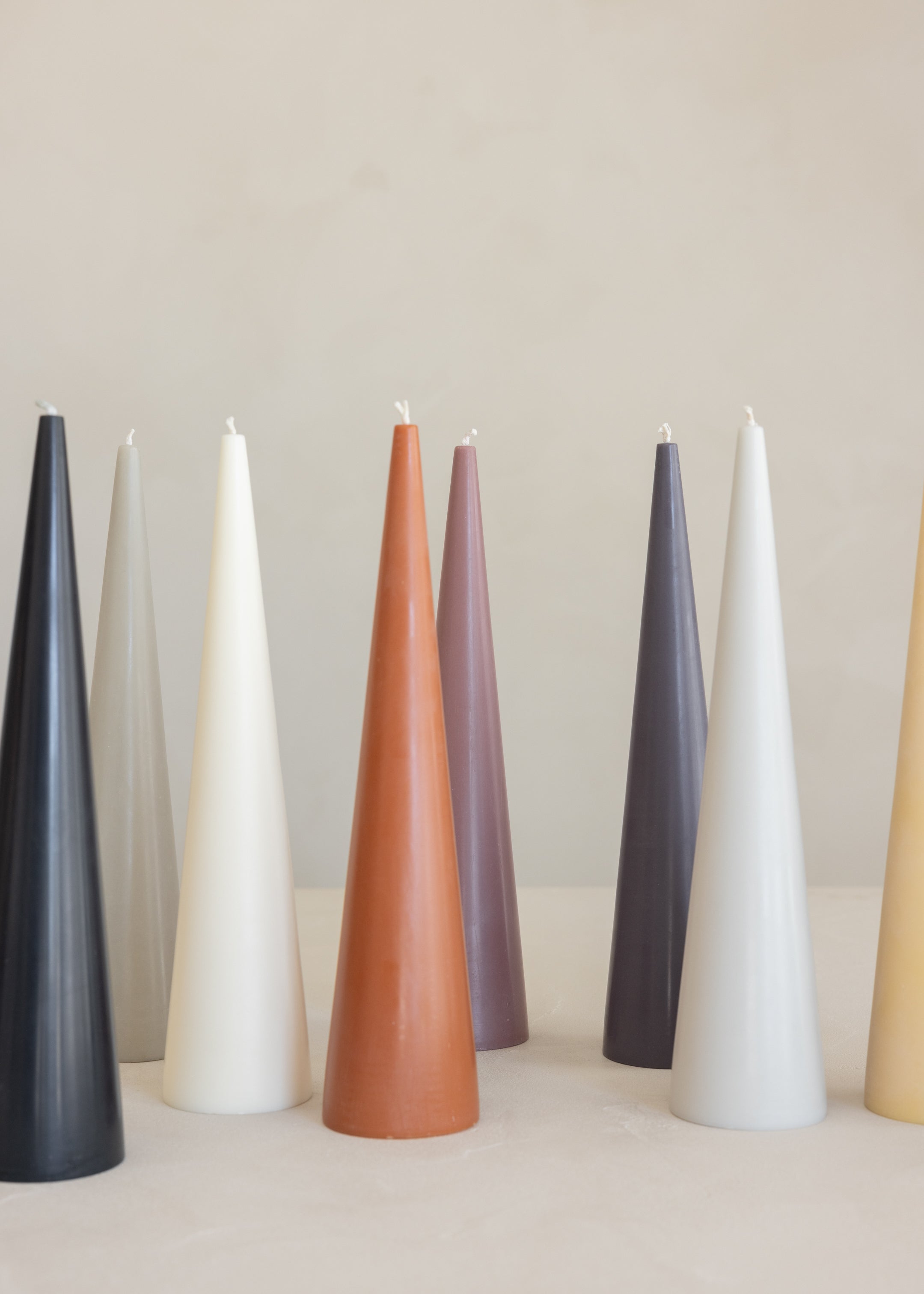 Cone Candle Large / Cognac