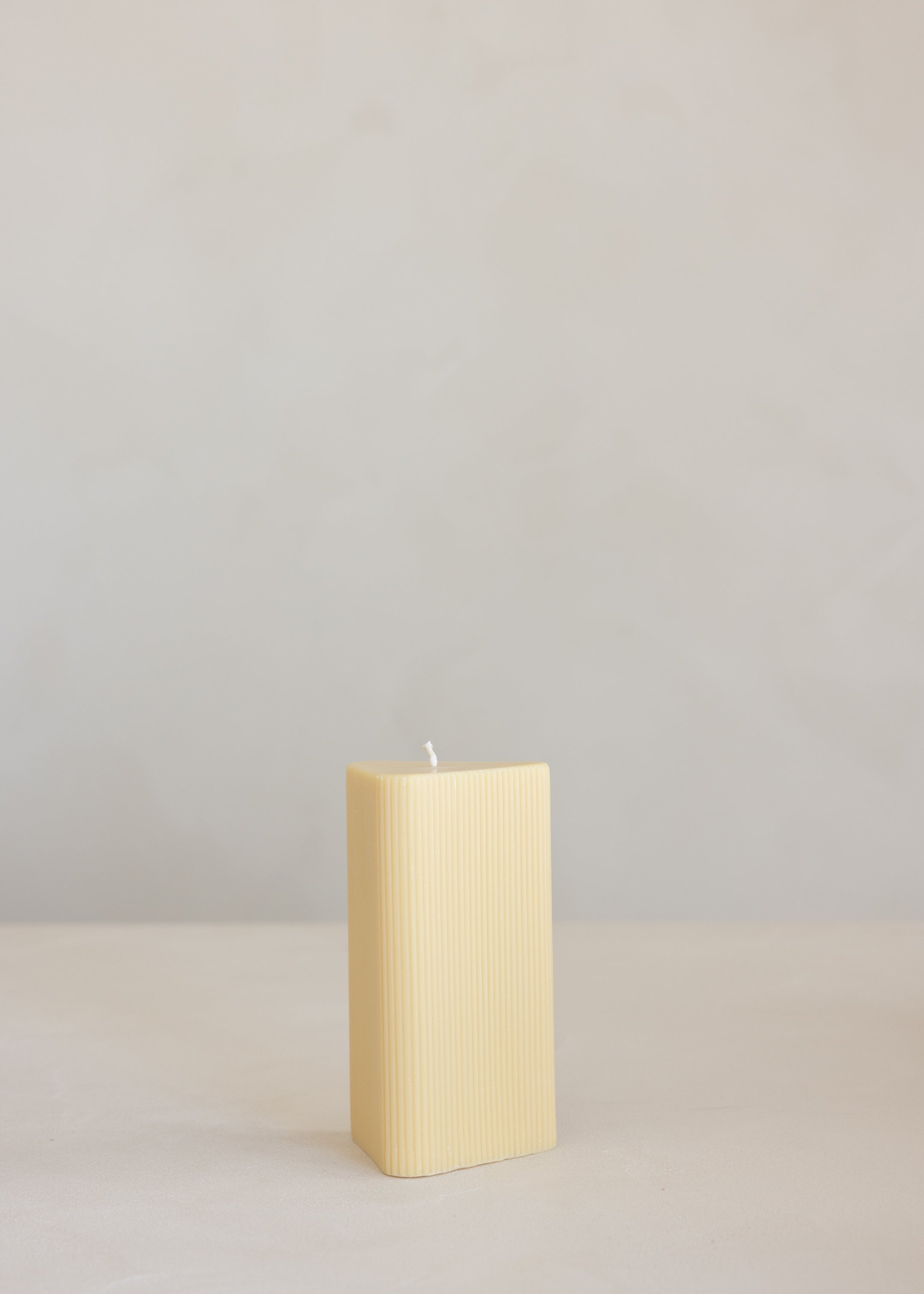 Helix  Pillar Candle Large / Gold