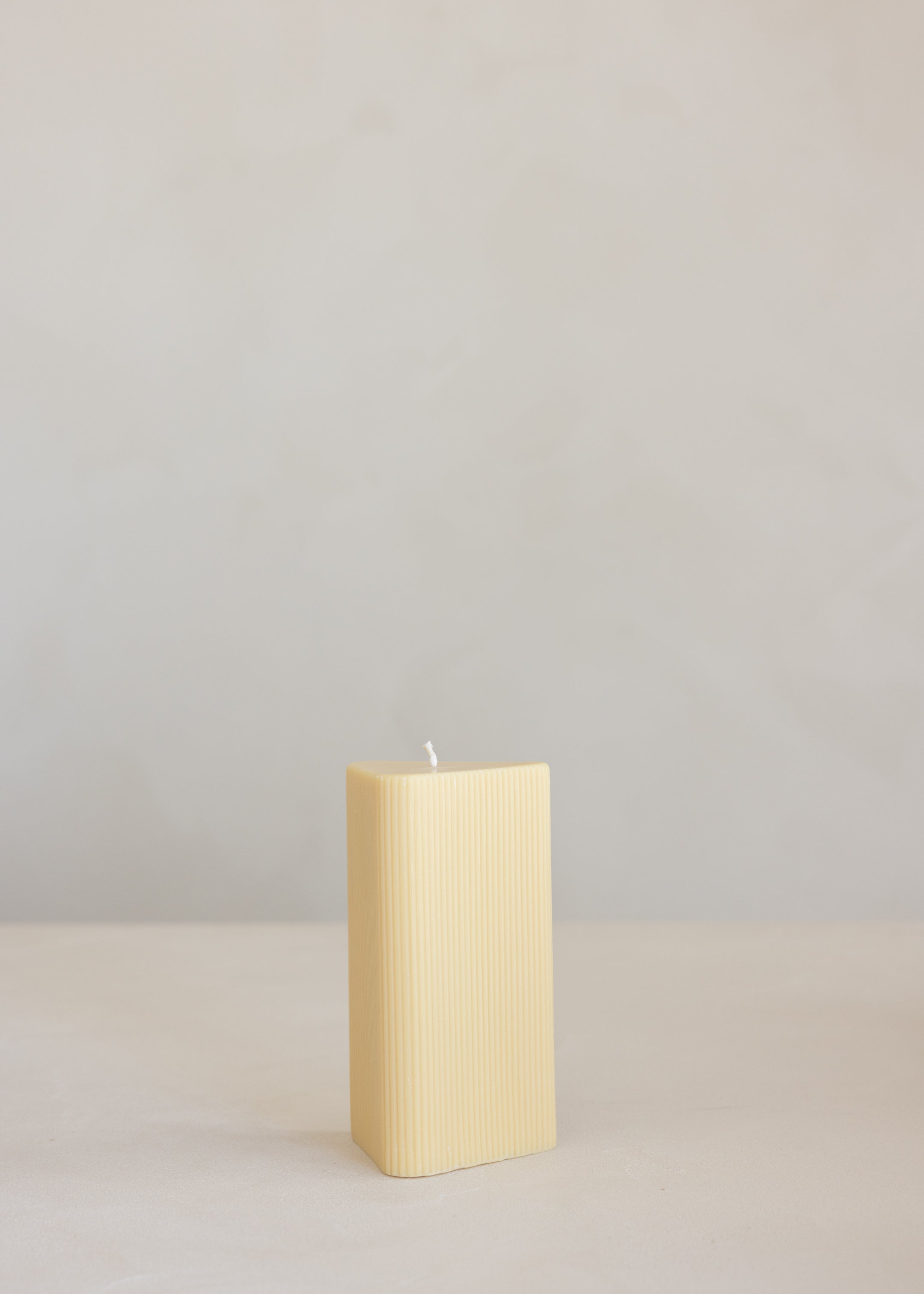 Helix Pillar Candle / Gold