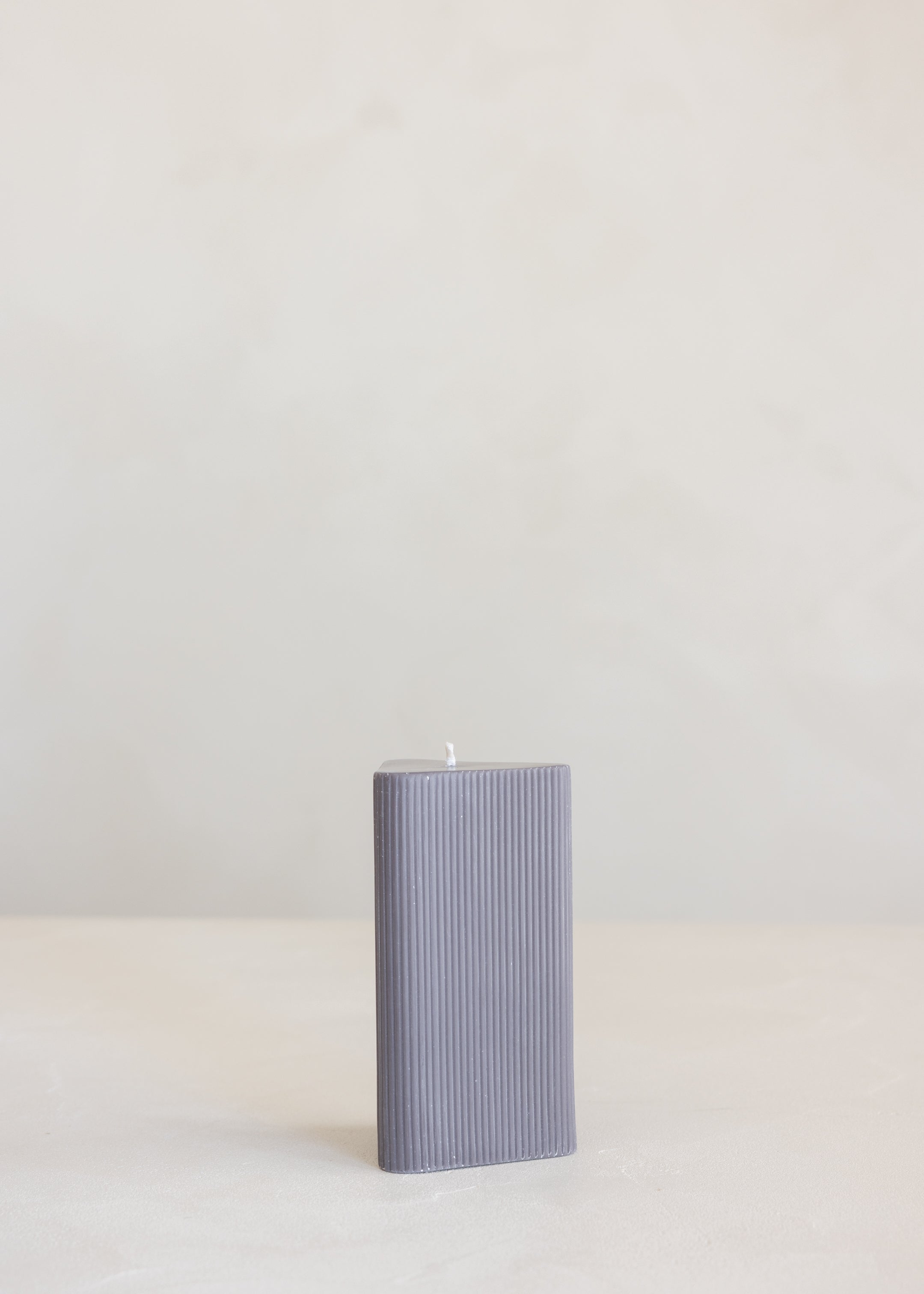 Helix Pillar Candle Large / Dark Grey