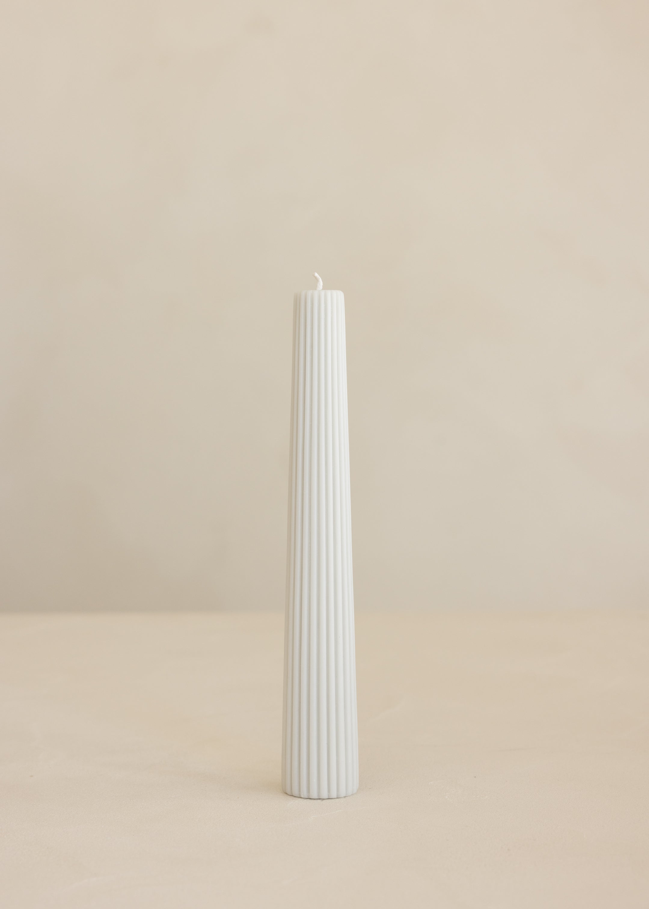 Tapered Lone Pillar Candle / Cool Grey