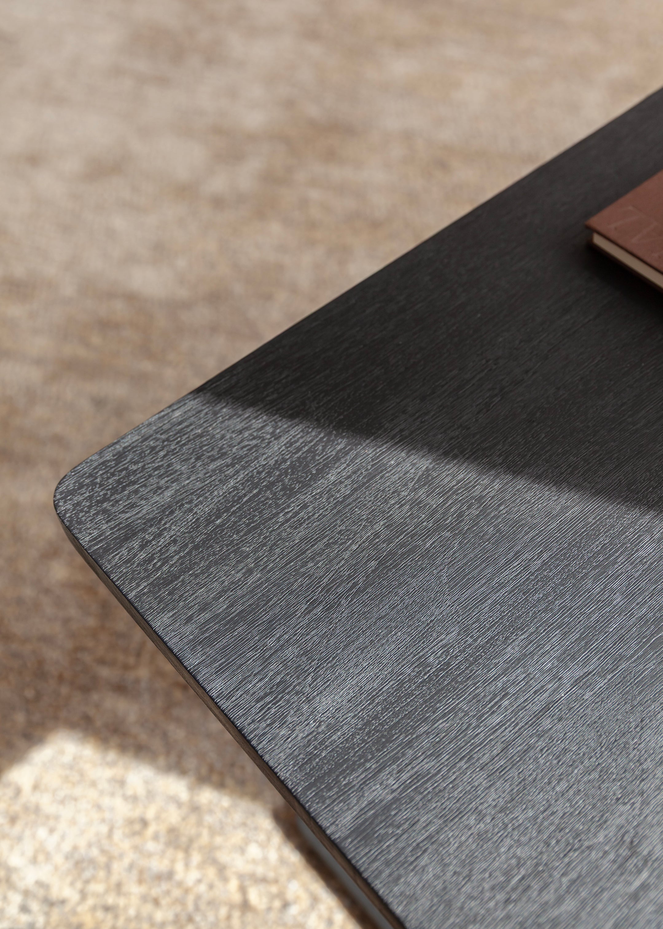 Kira Side Table / Black