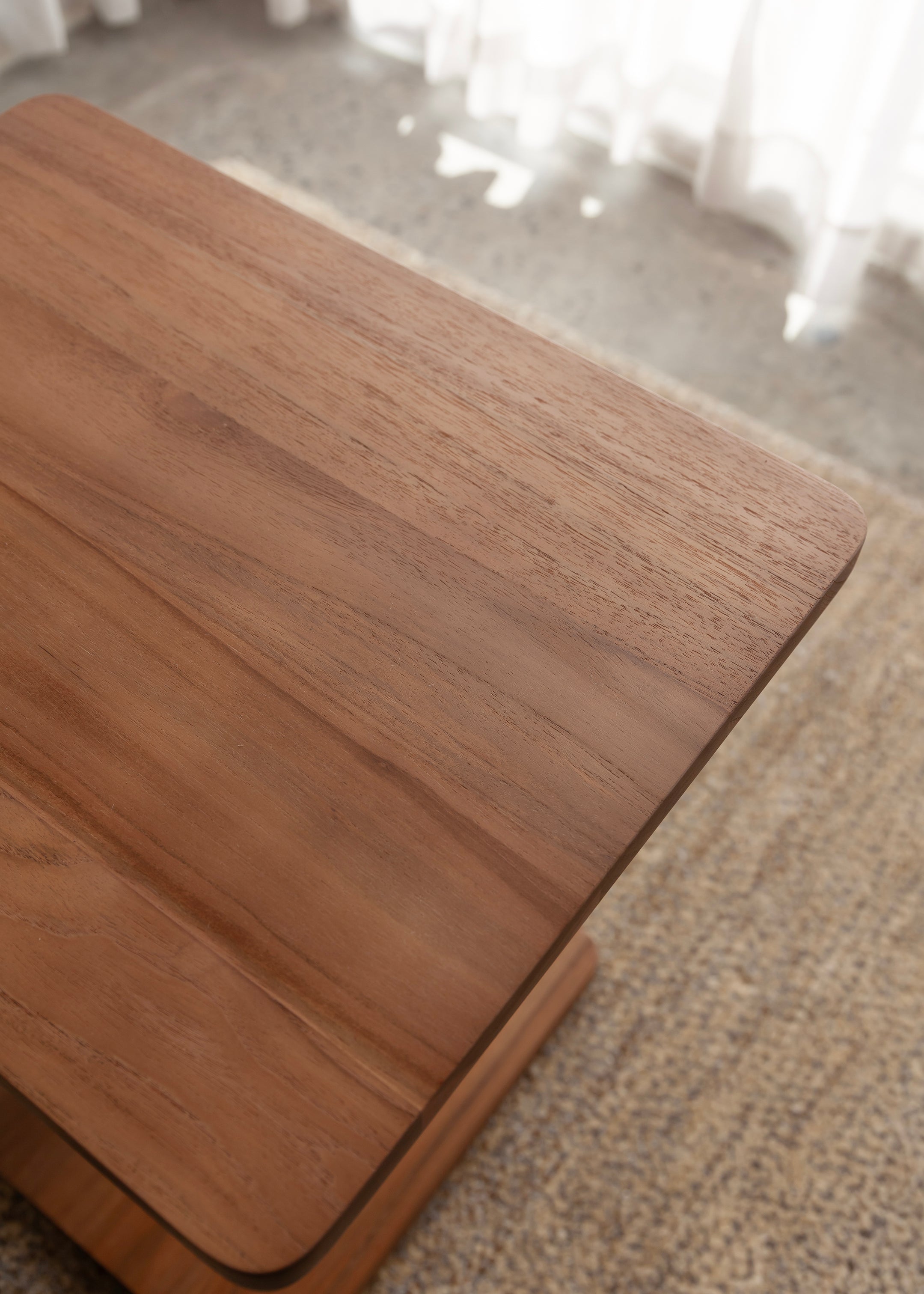 Kira Side Table / Dark Teak