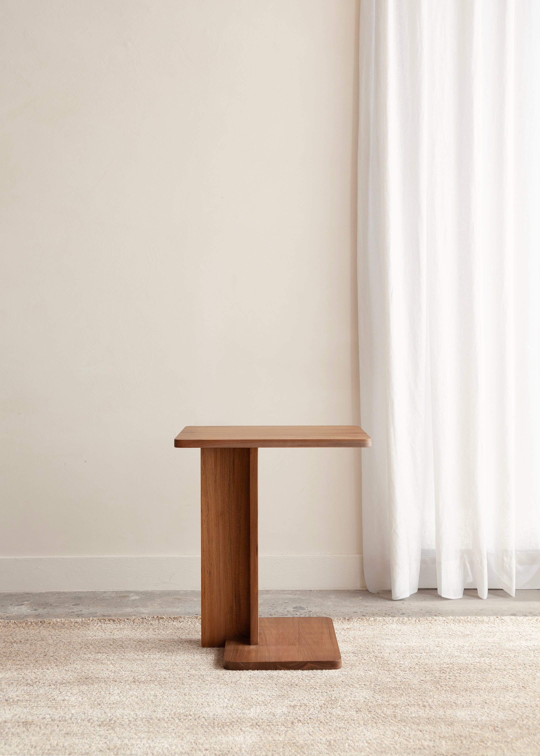 Kira Side Table / Dark Teak