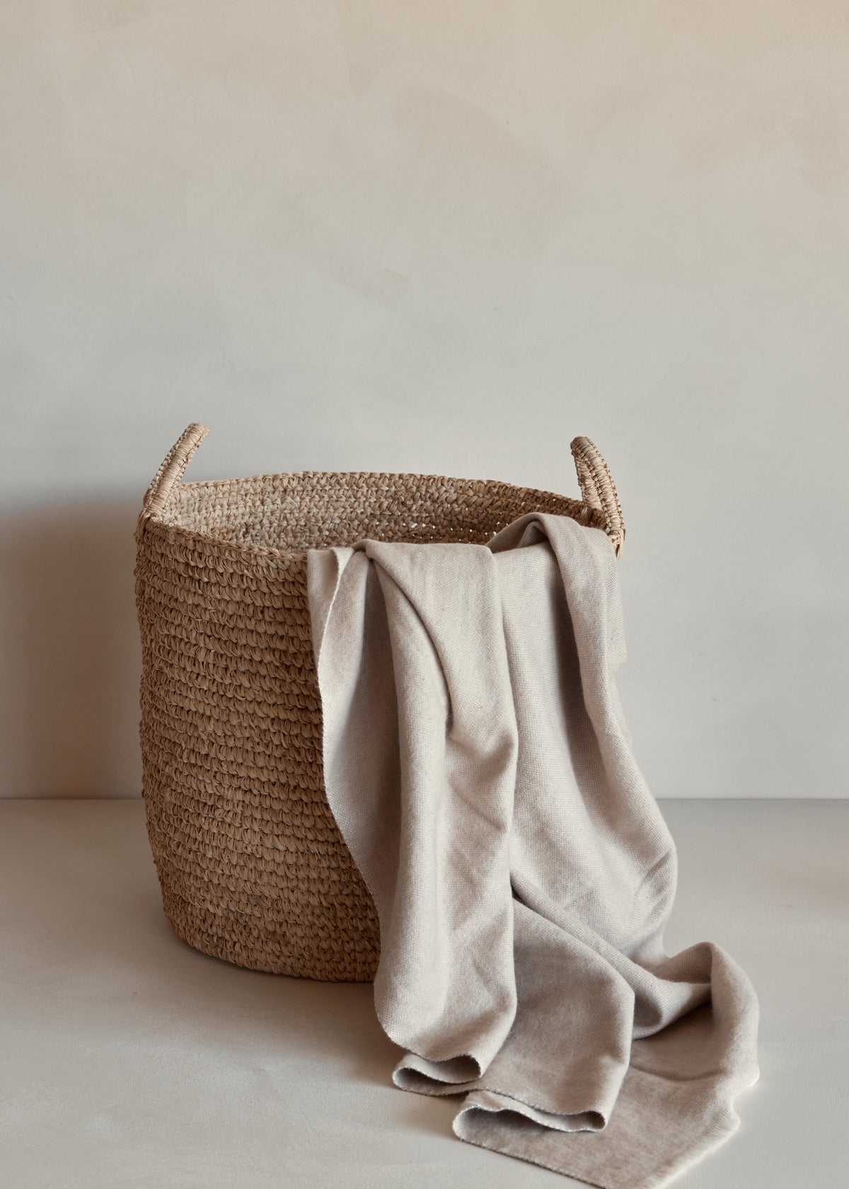 Langford Throw / Ecru