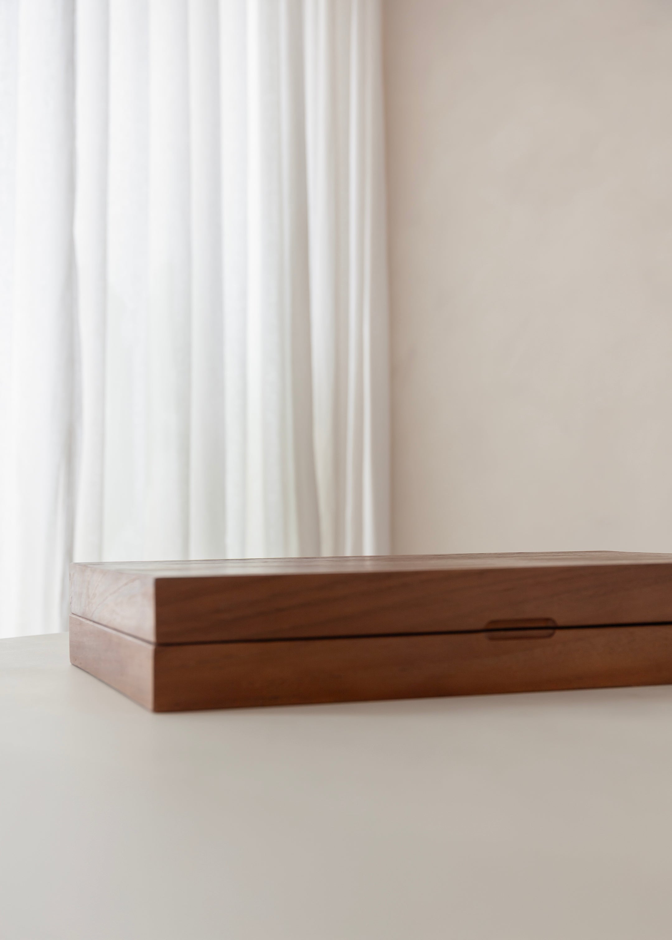 Maku Marble Backgammon Set / Cream and Terracotta