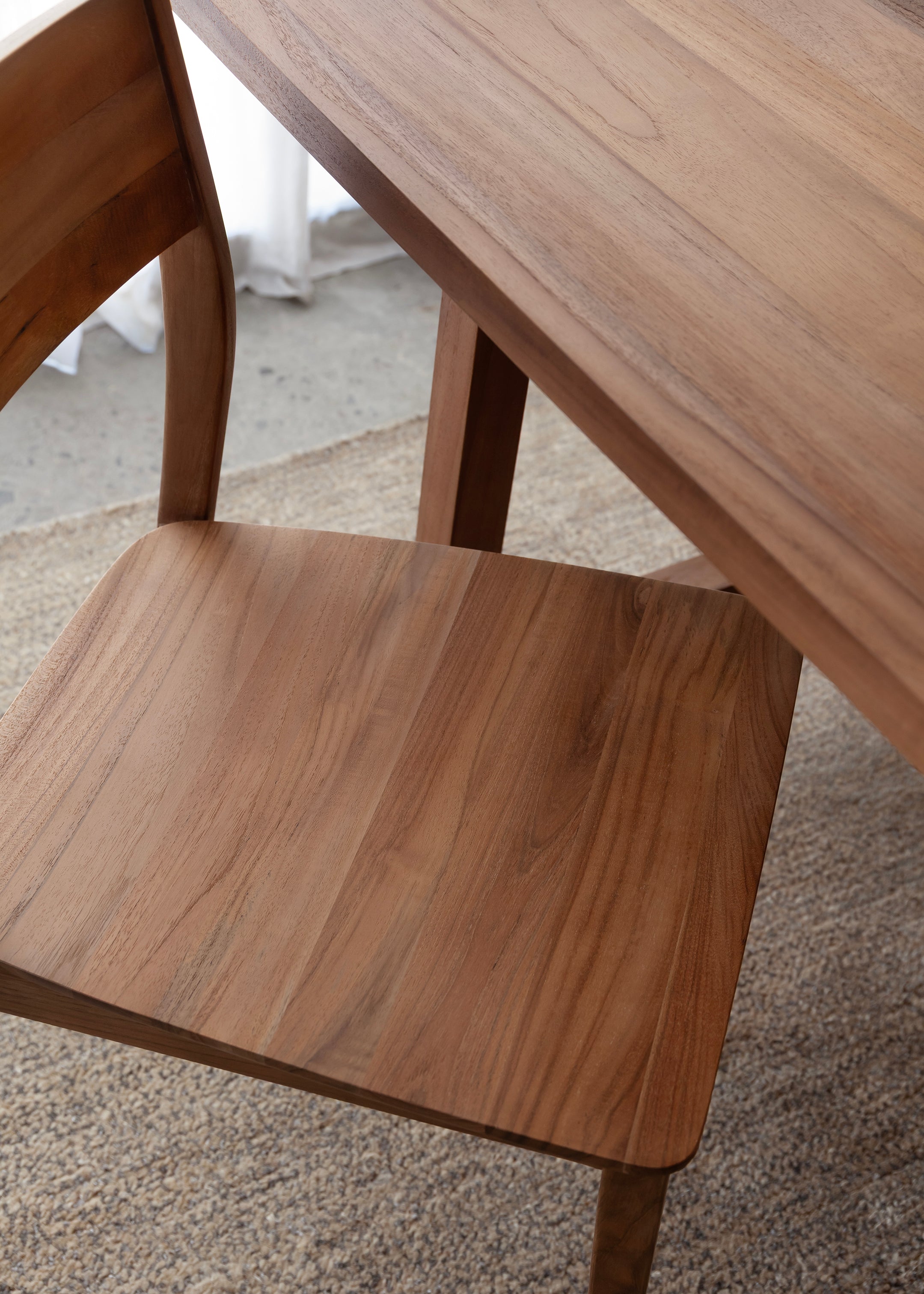 Mizu Dining Chair / Dark Teak