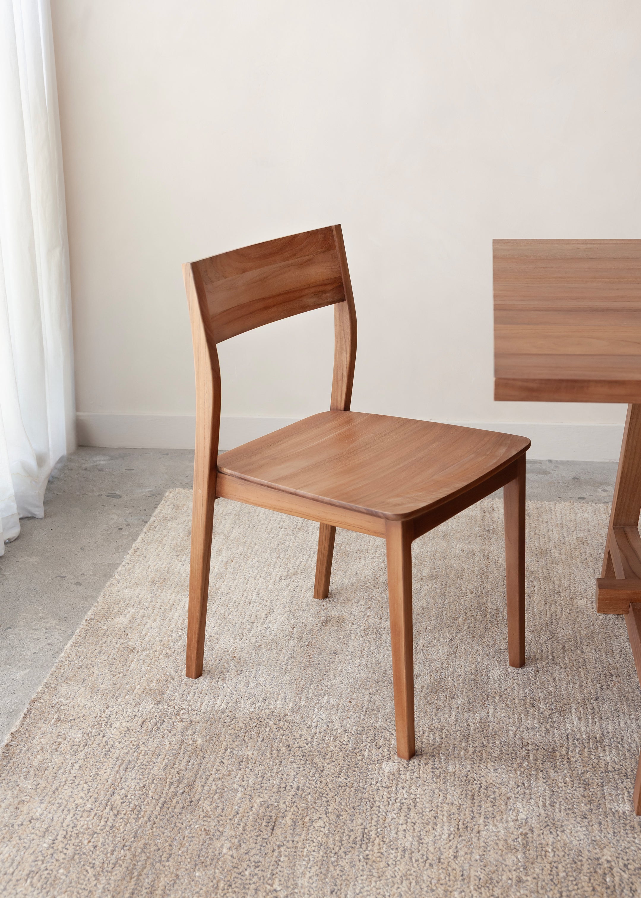 Mizu Dining Chair / Dark Teak