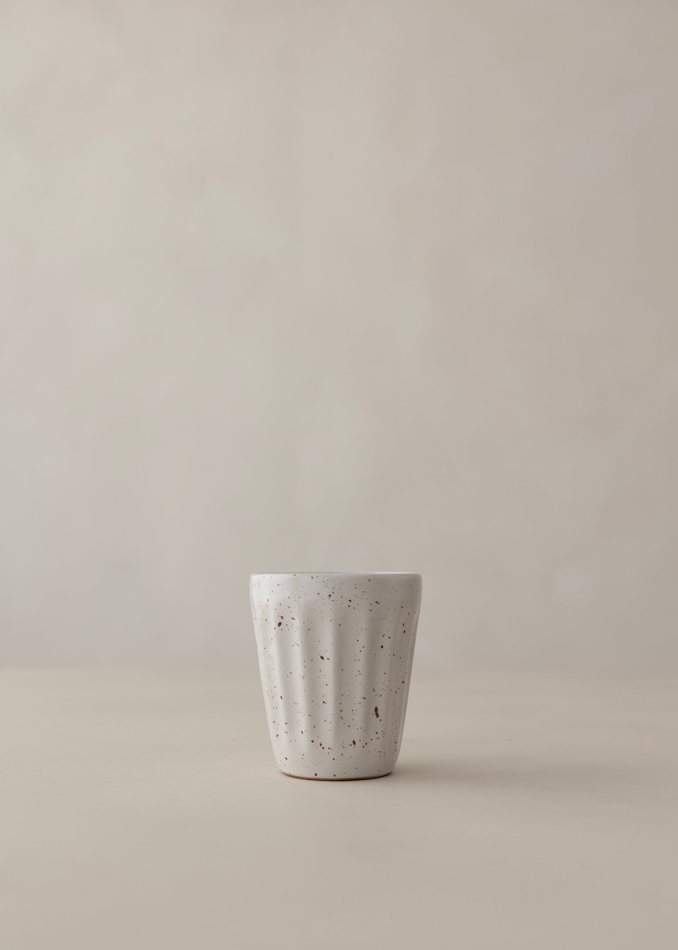 Nila Cup Set of 2 / Speckled White