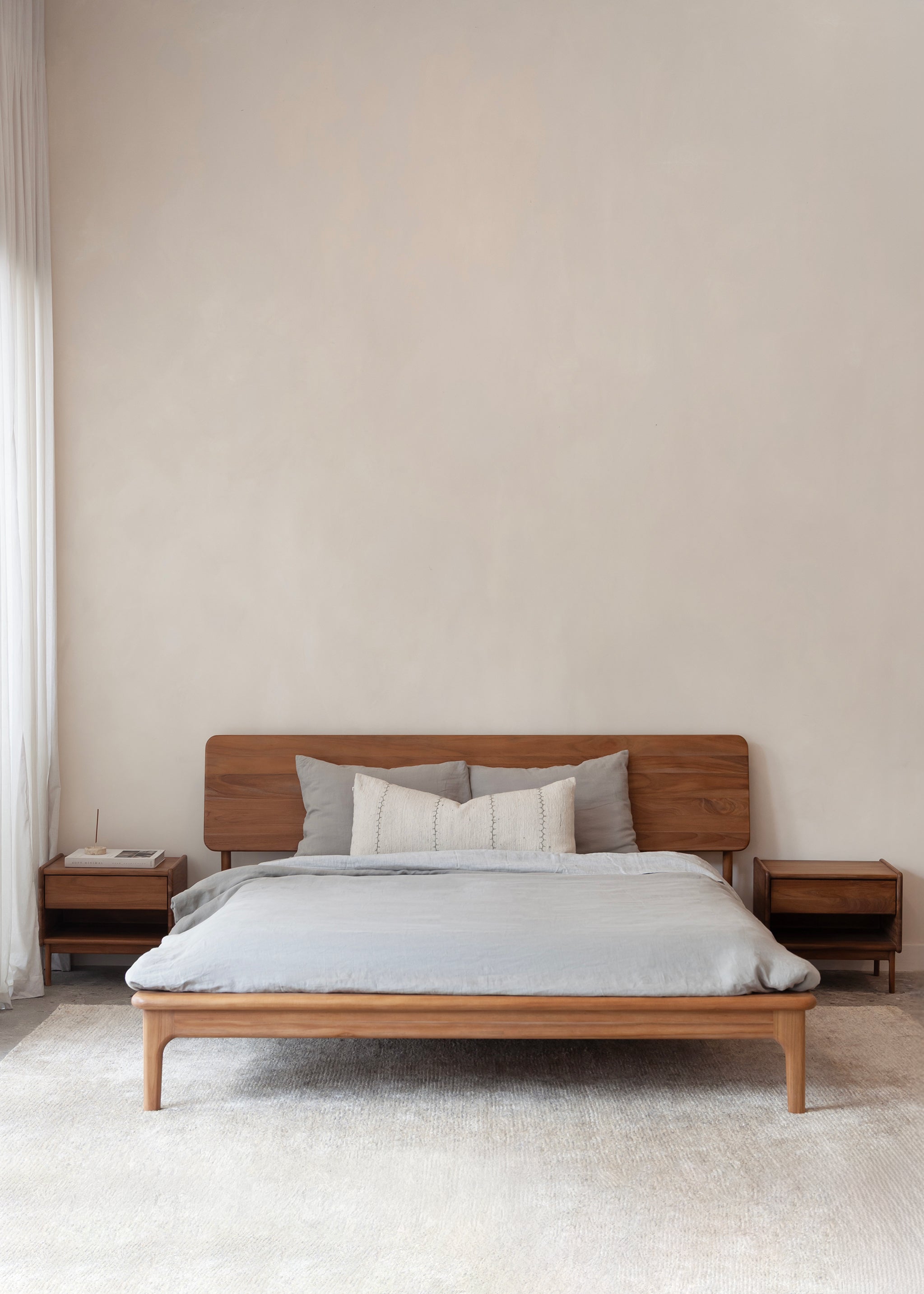 Noah Bed with Headboard / Dark Teak