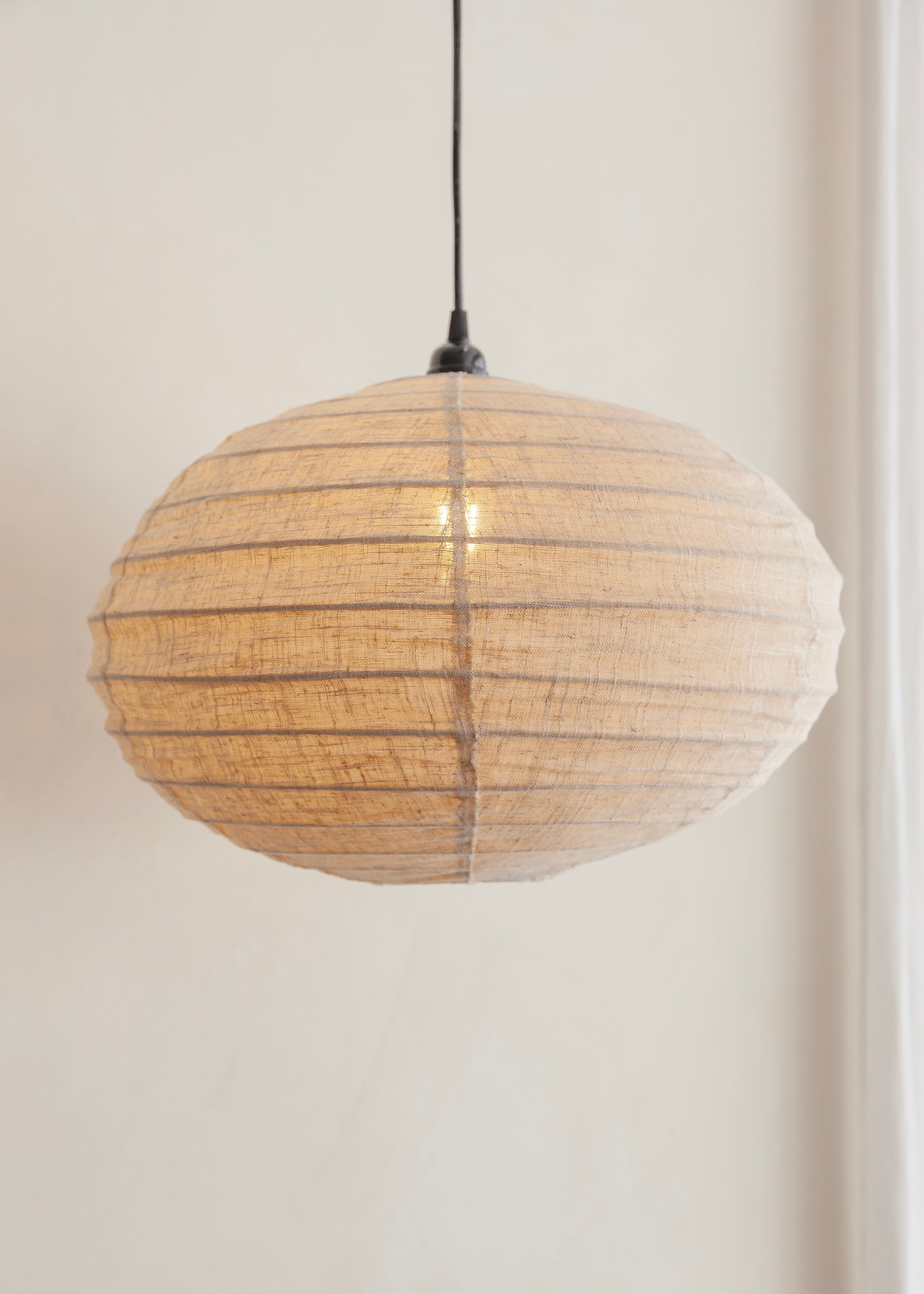 Oval Linen Lantern / Natural